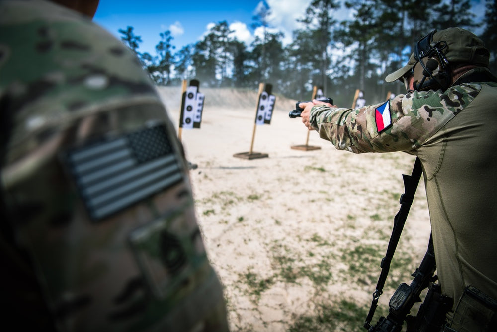 U.S. Army and Czech Special Forces participate in weapons training during Emerald Warrior 22.1 at Hurlburt Field