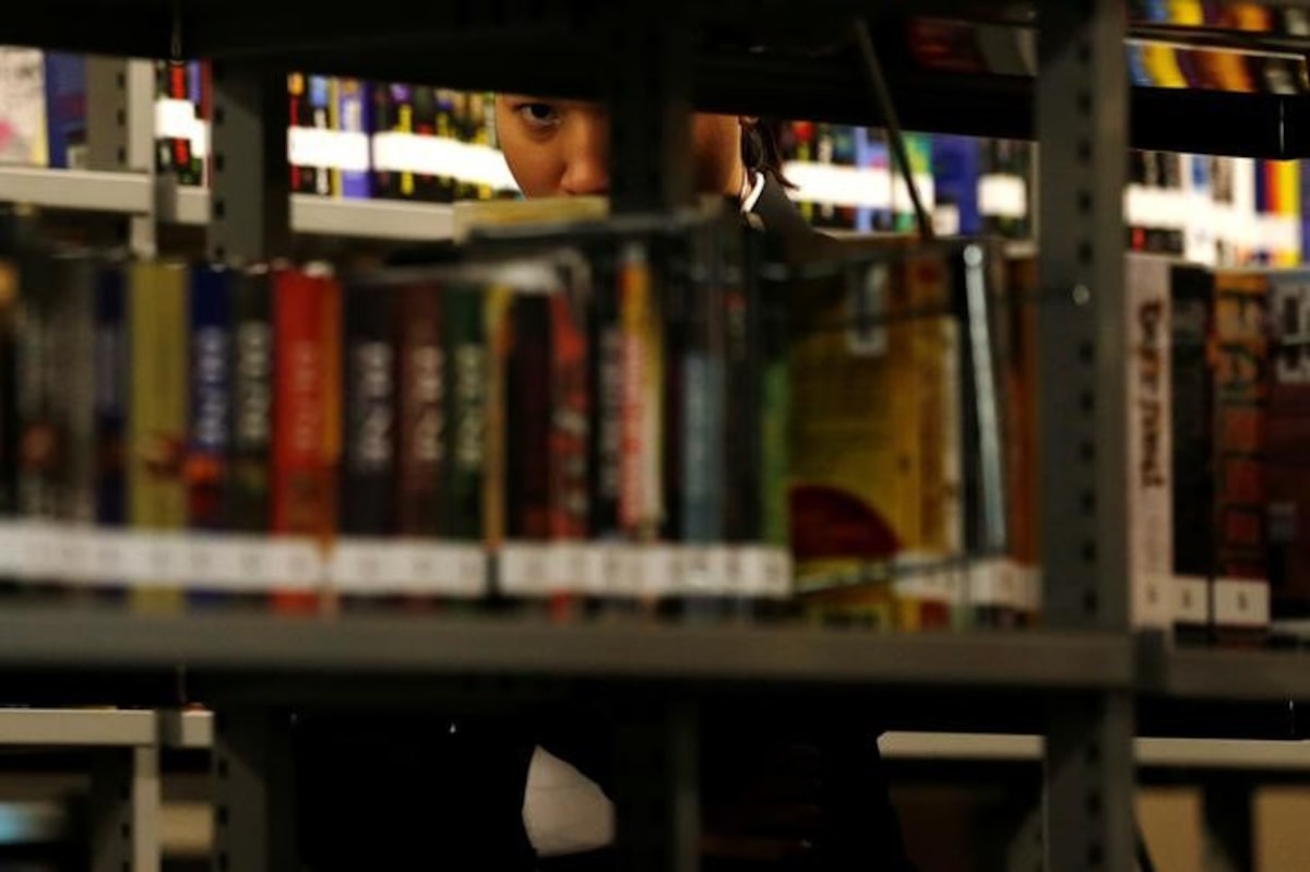 US appeals court rules some books be restored to Texas library shelves