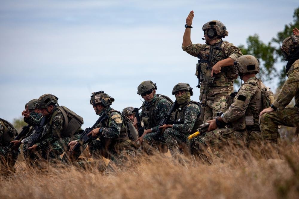 SECDEF’s Manila visit to bring deal on expanded base access, Philippine official says