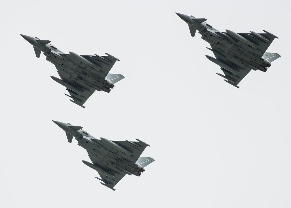 Ukraine’s Zelenskiy says some EU leaders have promised aircraft