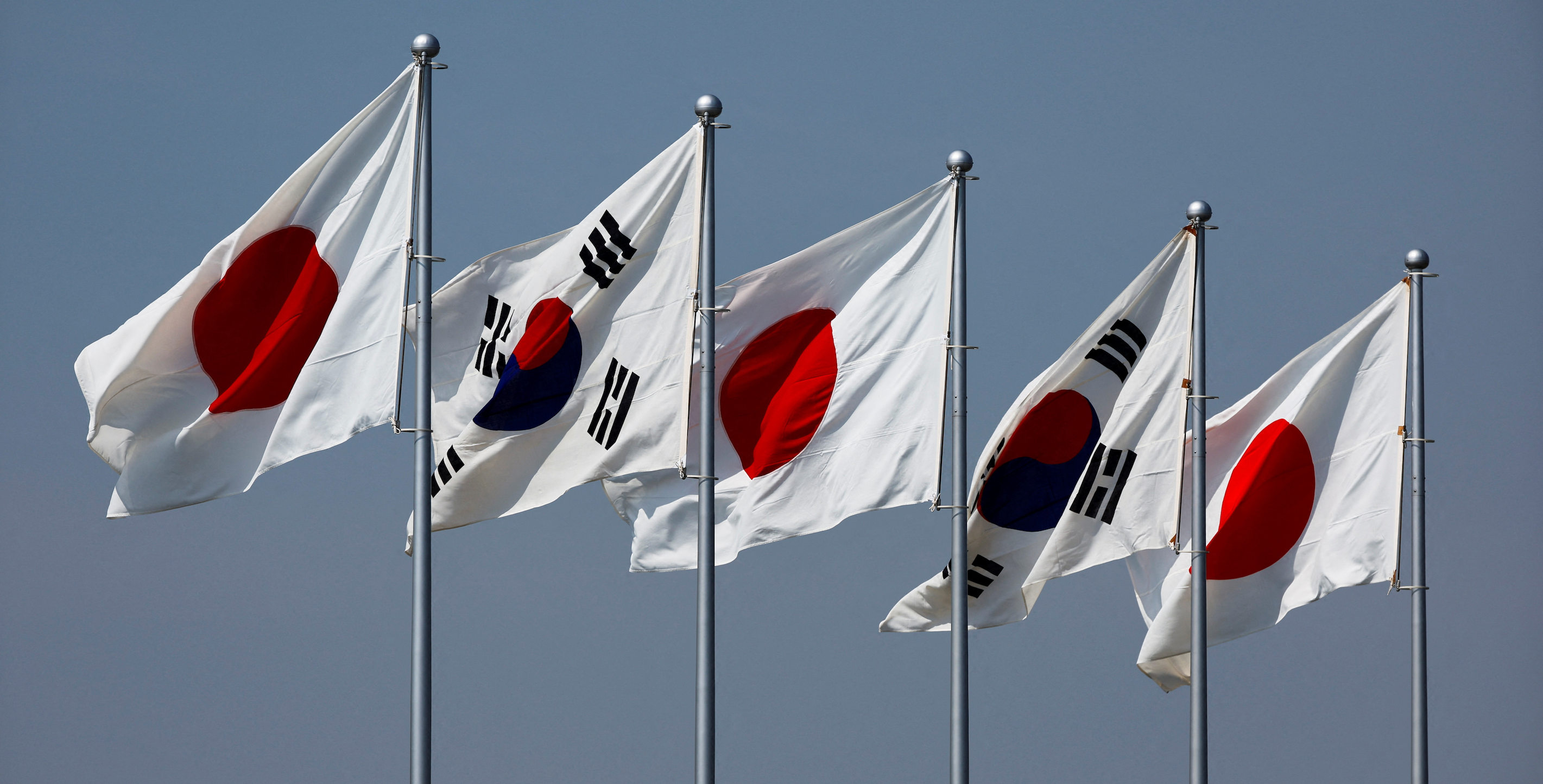 Japan, SKorea to hold first security talks in 5 years, Tokyo says