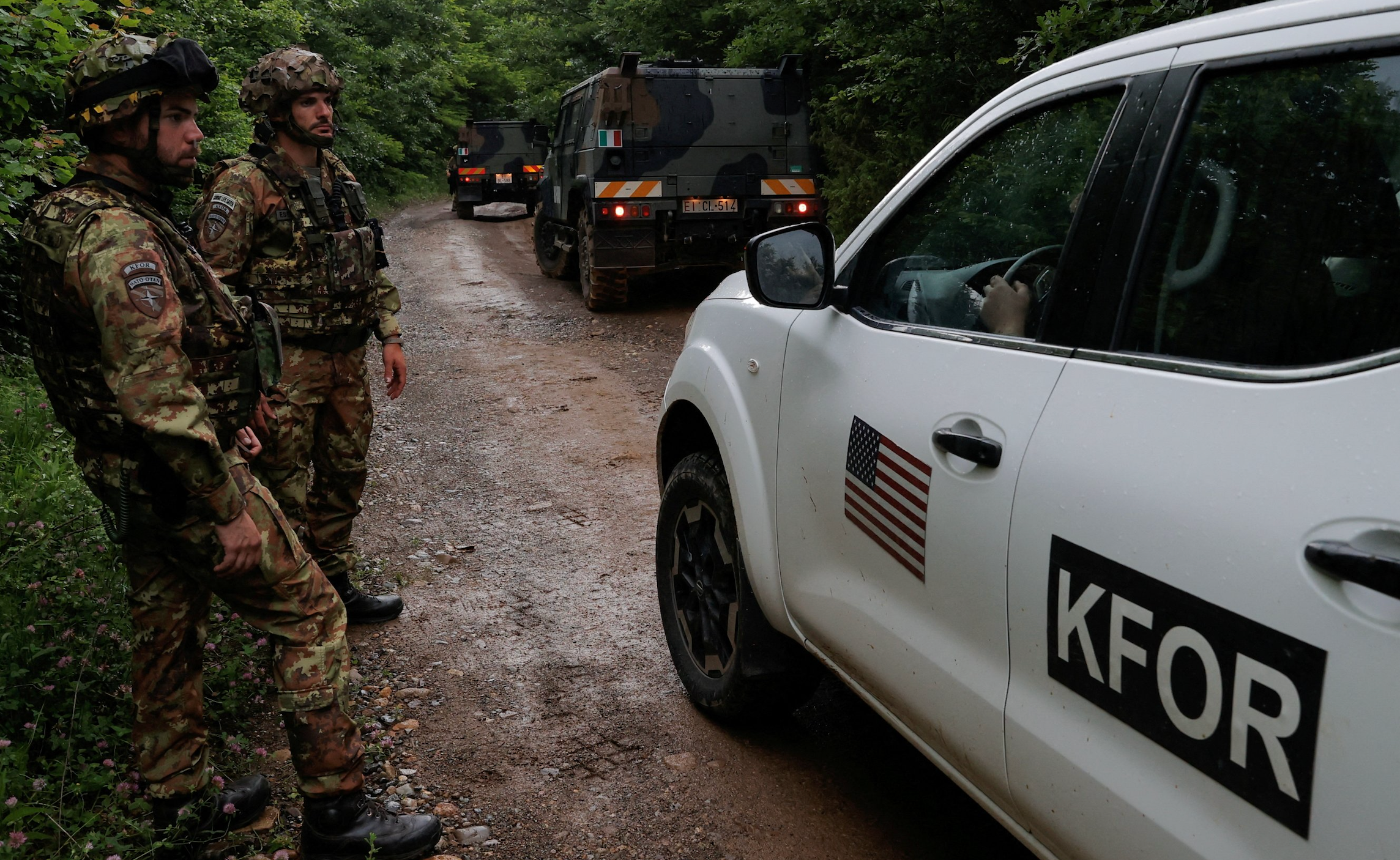 Italian soldiers assigned to NATO’s Kosovo Force