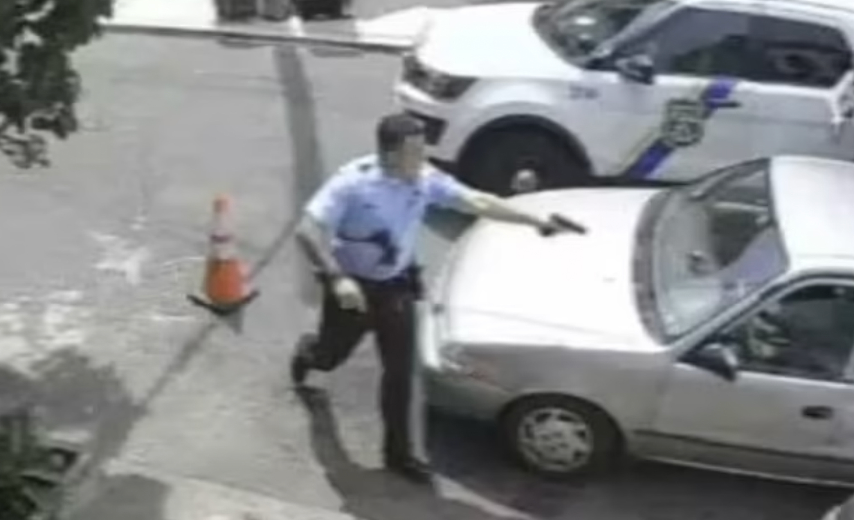 Philadelphia judge throws out charges against officer in fatal shooting