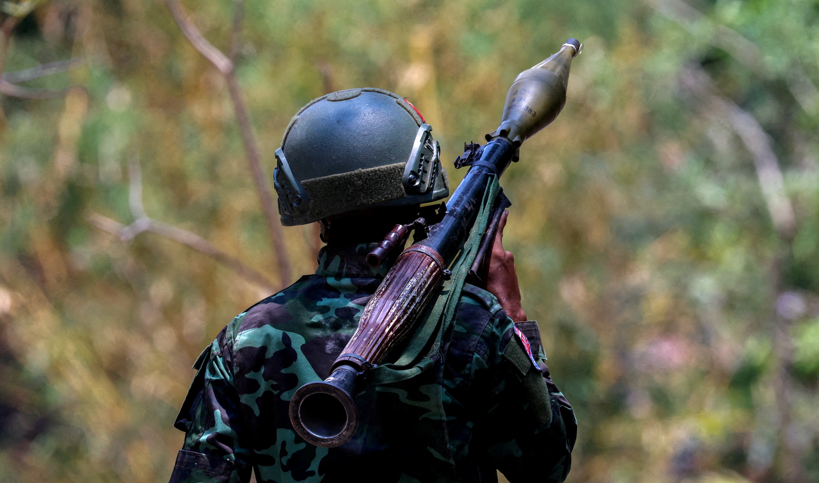 Myanmar rebel group withdraws troops from key town on Thai border