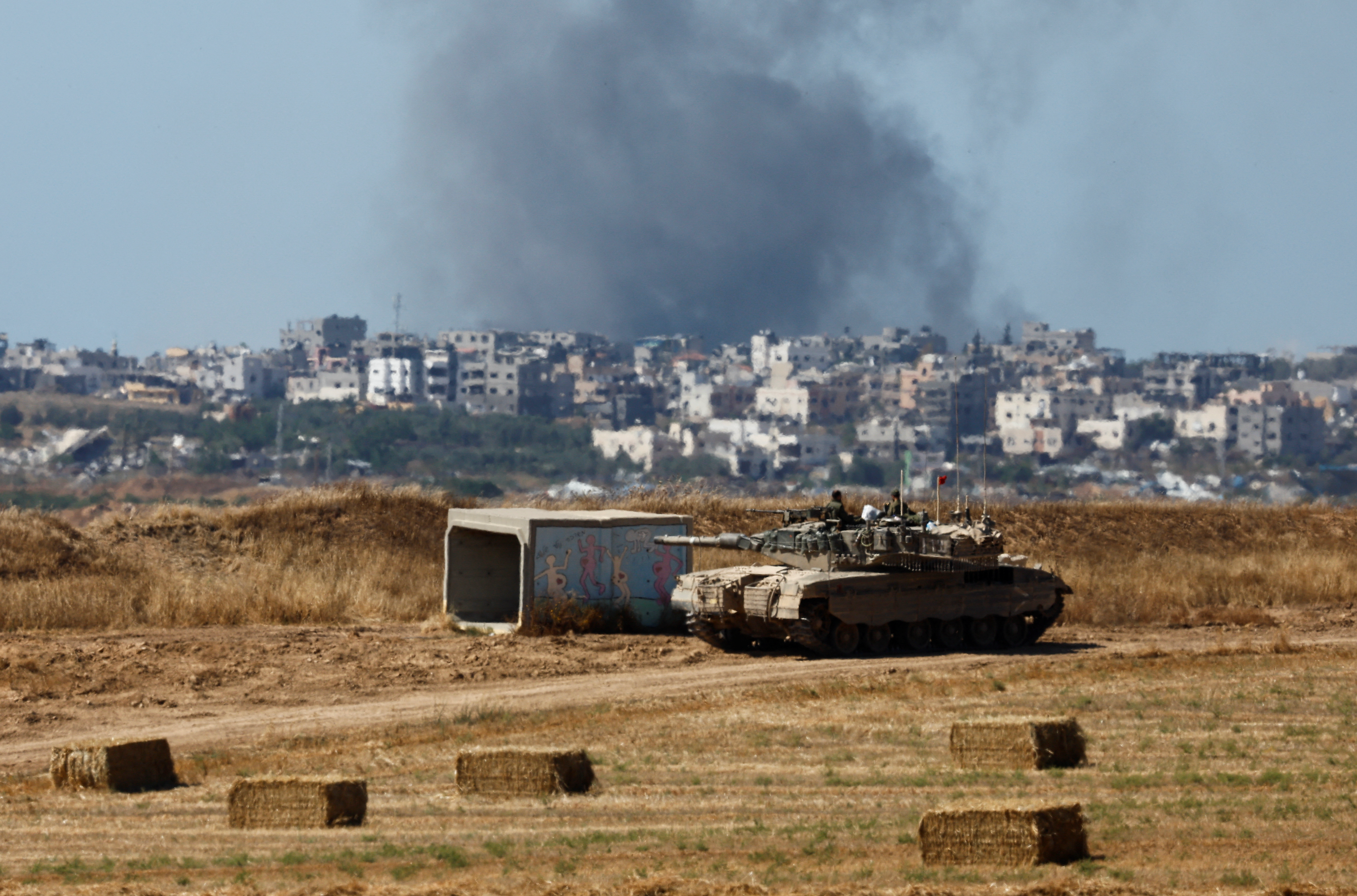 Israel reopens Gaza food sales as Rafah raid chokes aid