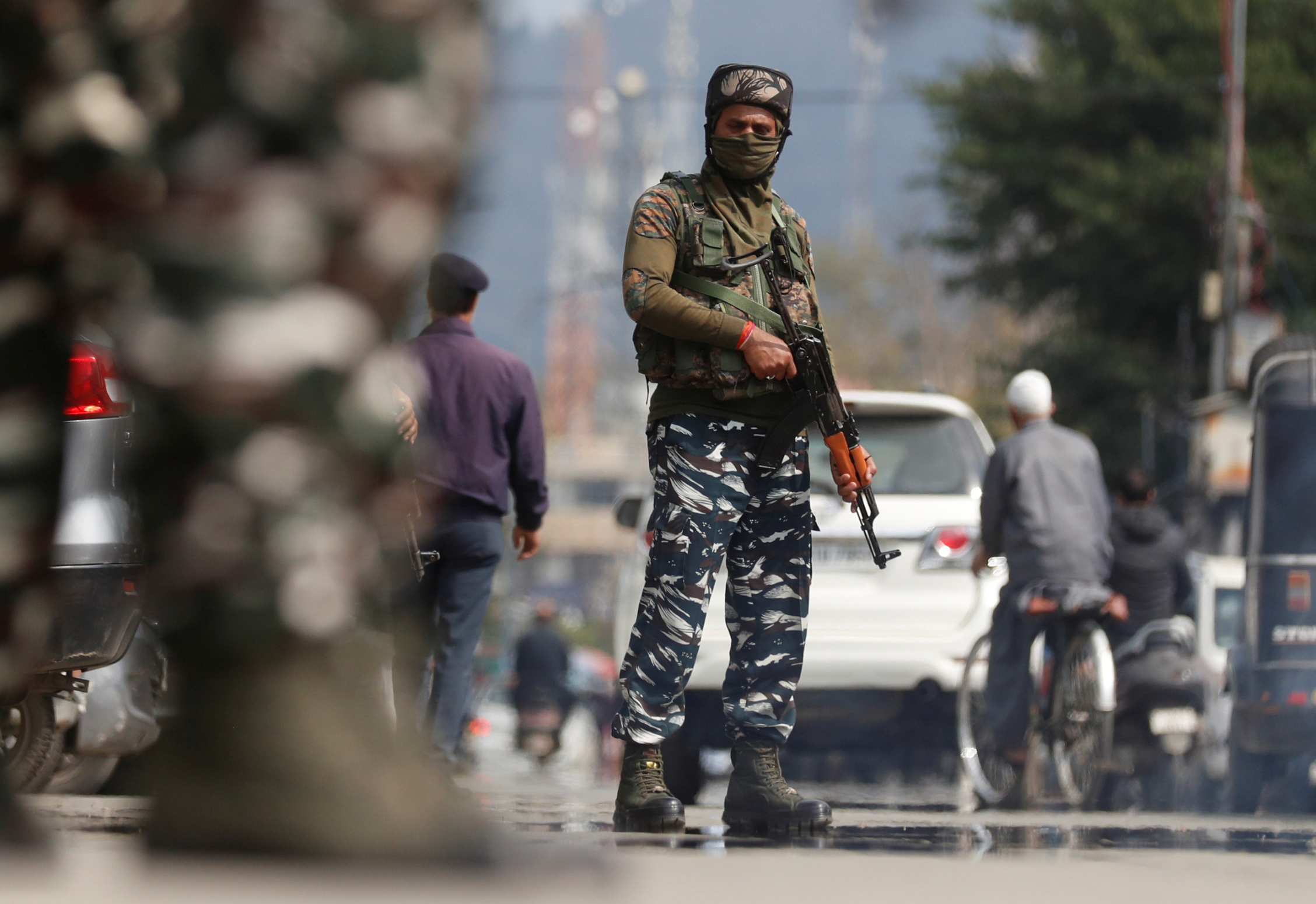 Gunmen ambush minister's security team in India's Manipur state, two wounded
