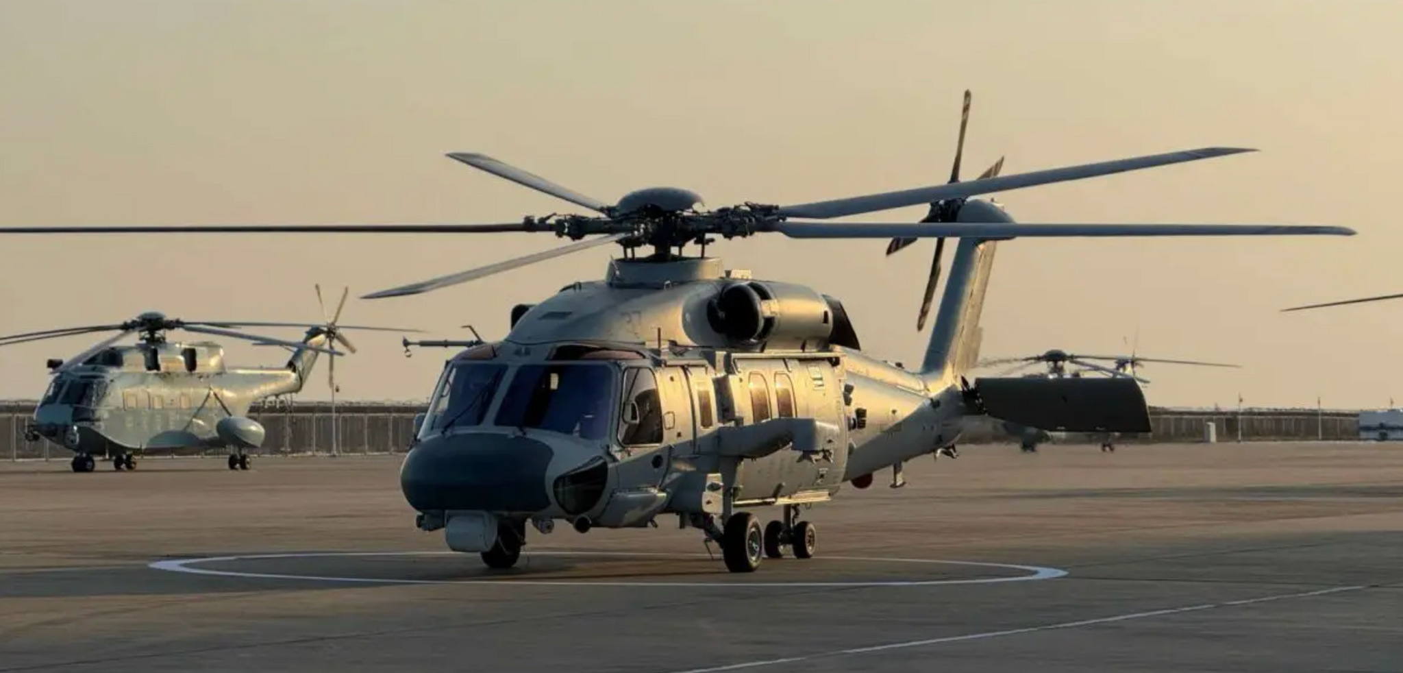 News: China unveils naval variant of Z-20 helicopter at Zhuhai air