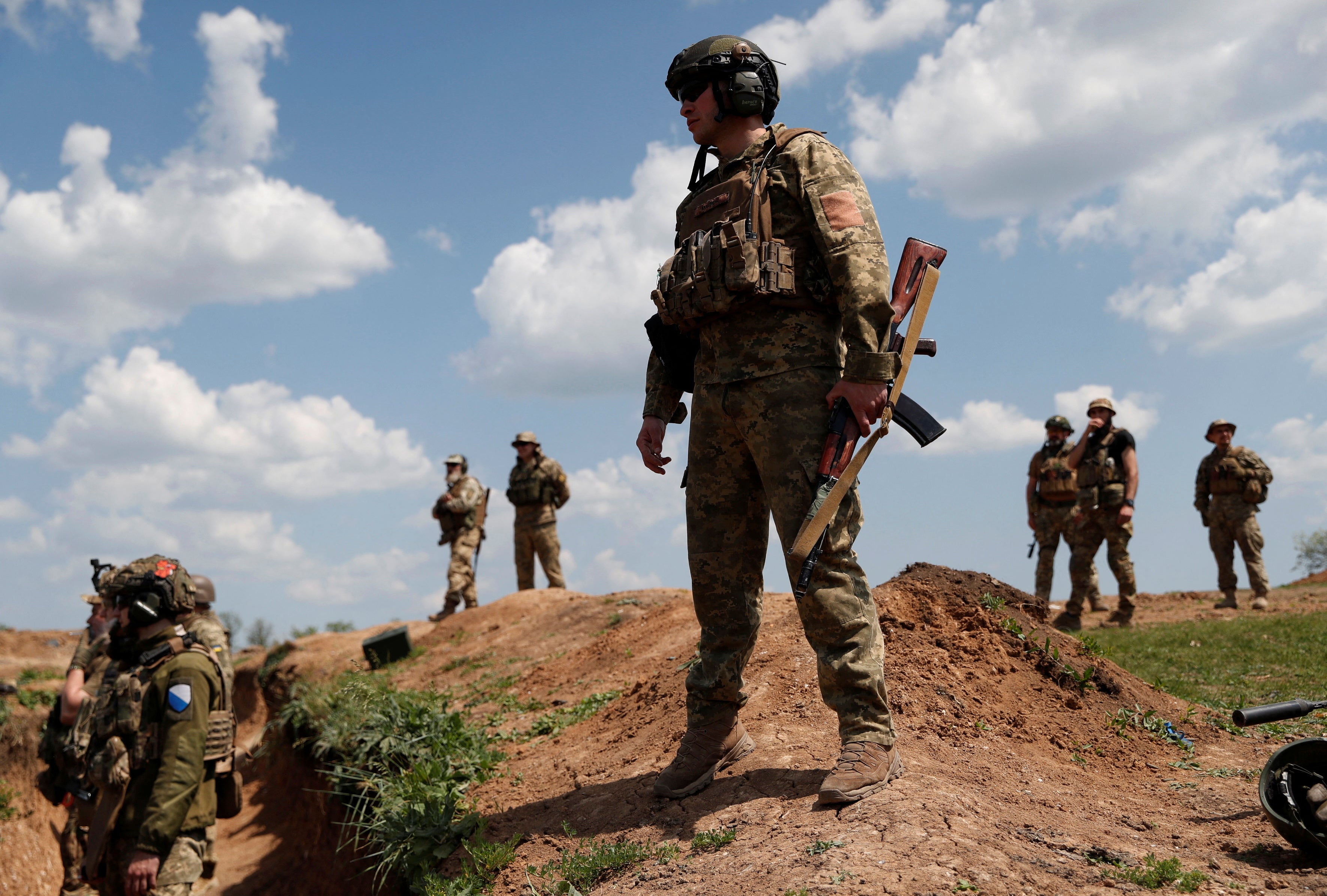 Ukrainian servicemen of the 128th territorial defence brigade attend a military training, amid Russia's attack on Ukraine