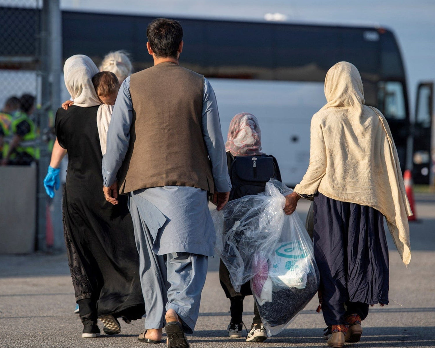 US appeals court temporarily upholds protected status for Afghans