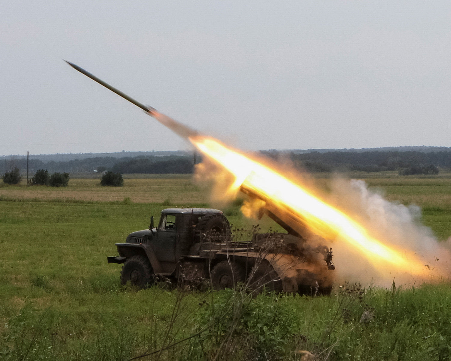 Ukraine says it has evidence China supplying Russia with artillery