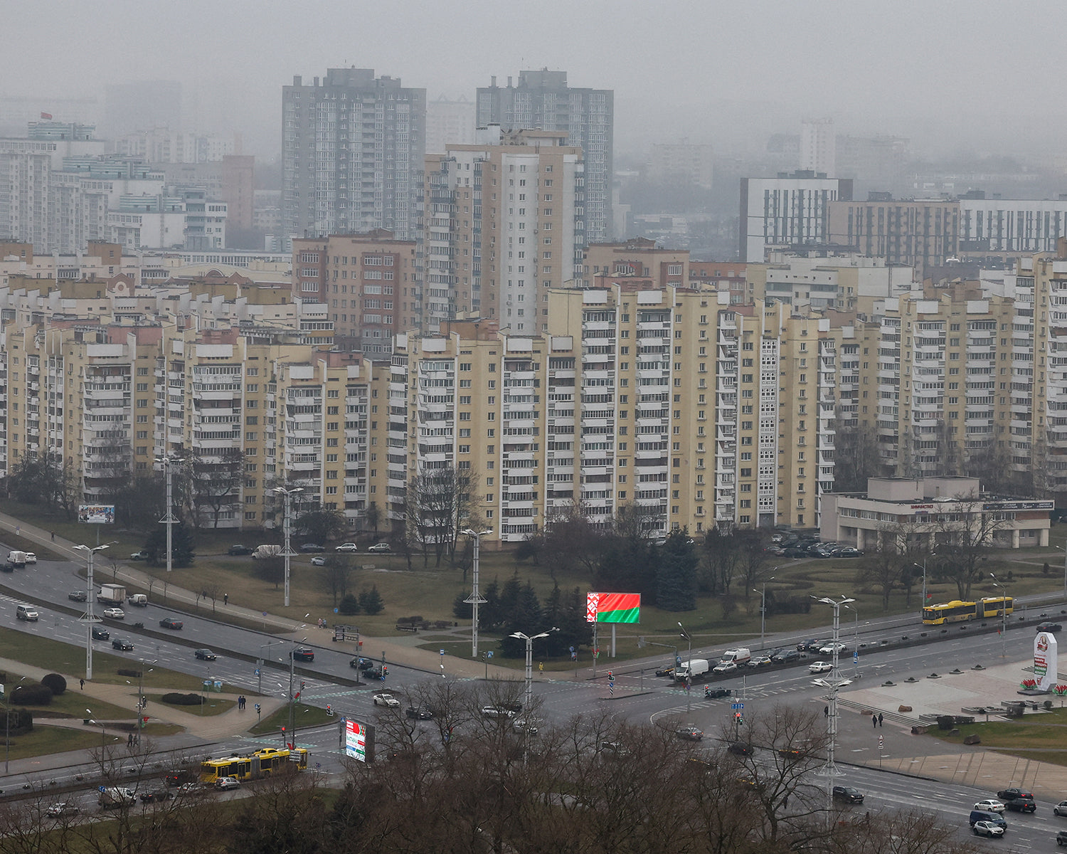 US secures release from Belarus of Minsk-born American, US official says