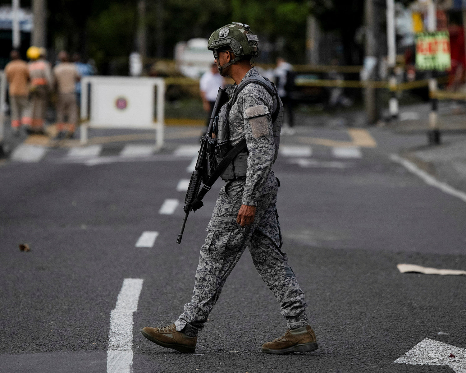 At least 18 killed in two attacks in Colombia, authorities suspect FARC offshoot groups
