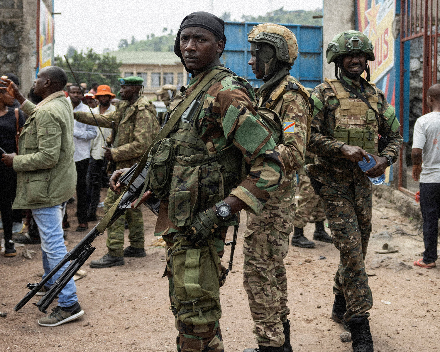 Congo rebels enter strategic town as peace deal crumbles