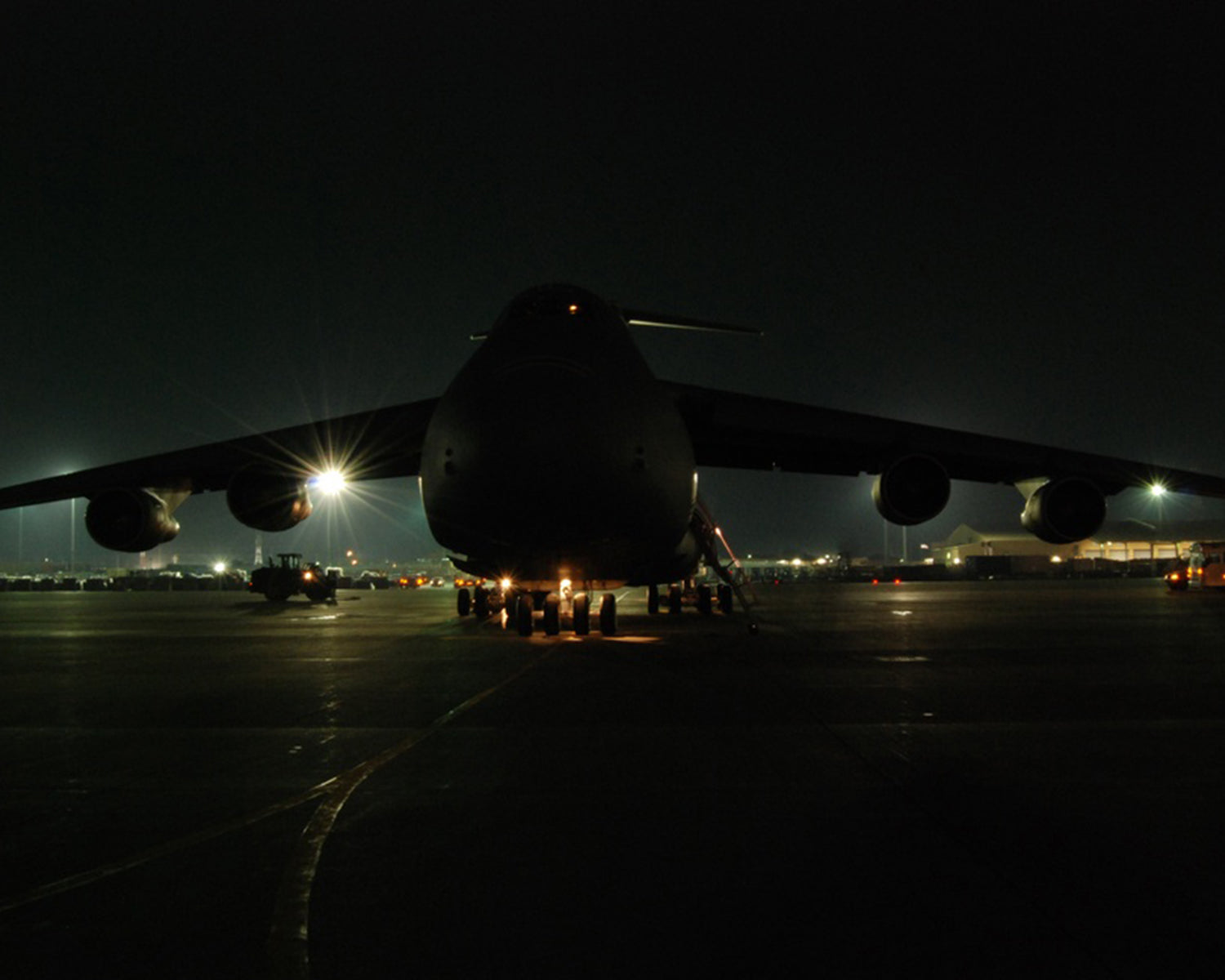 Judge says Trump admin officials could face criminal contempt prosecution over Venezuela deportations