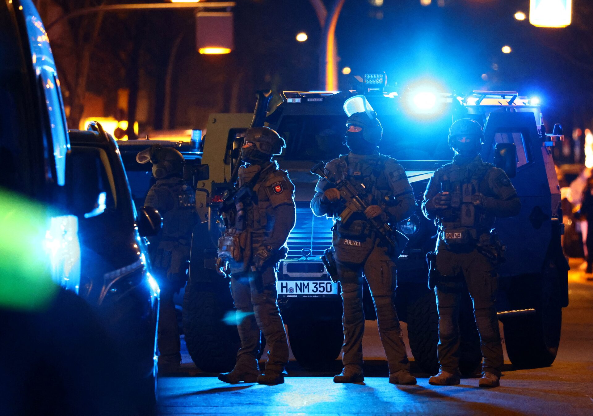 Hundreds of German police raid properties in probe into “Reichsbuerger” coup plot