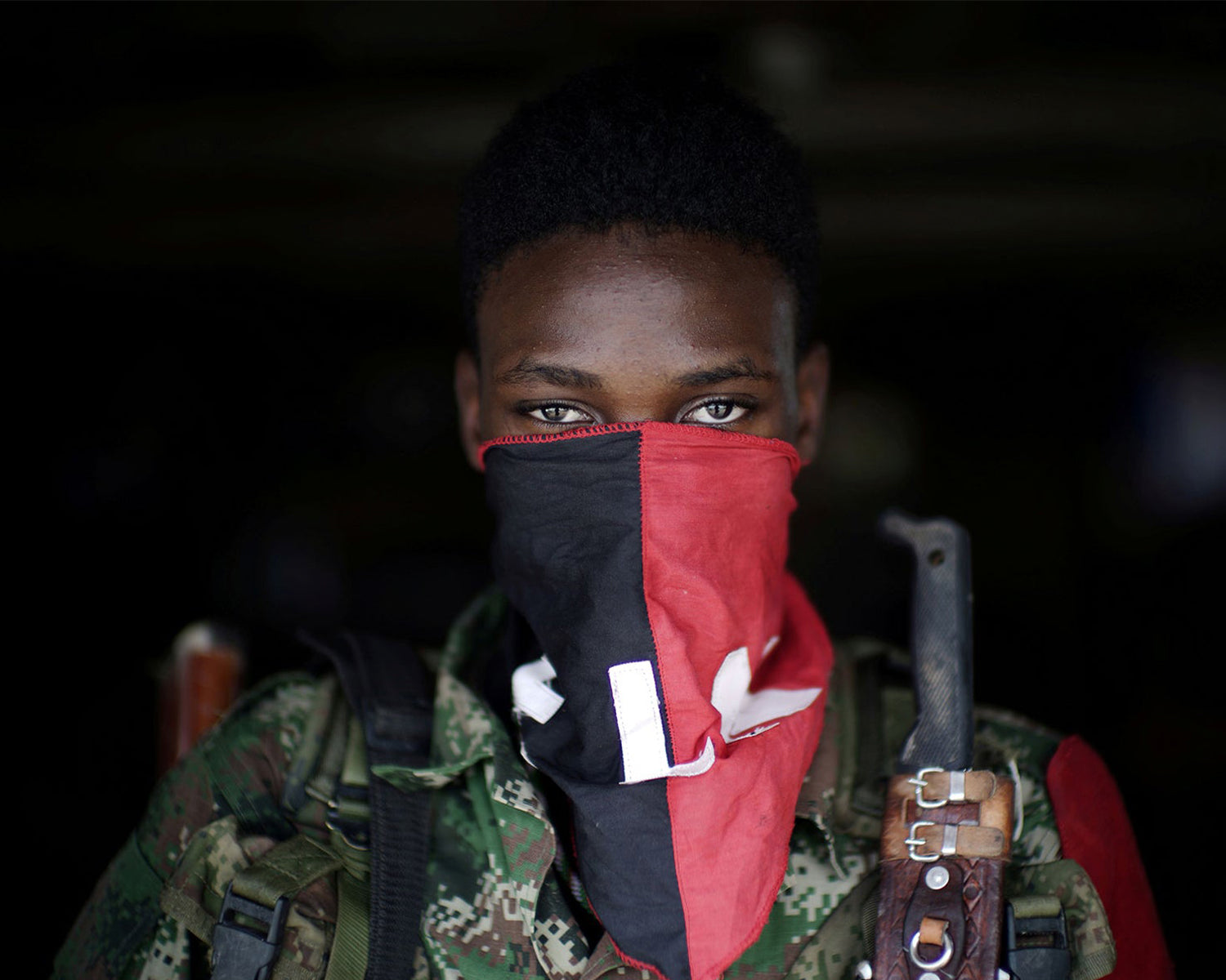 Colombia's ELN rebels, FARC dissidents announce ceasefire for presidential election