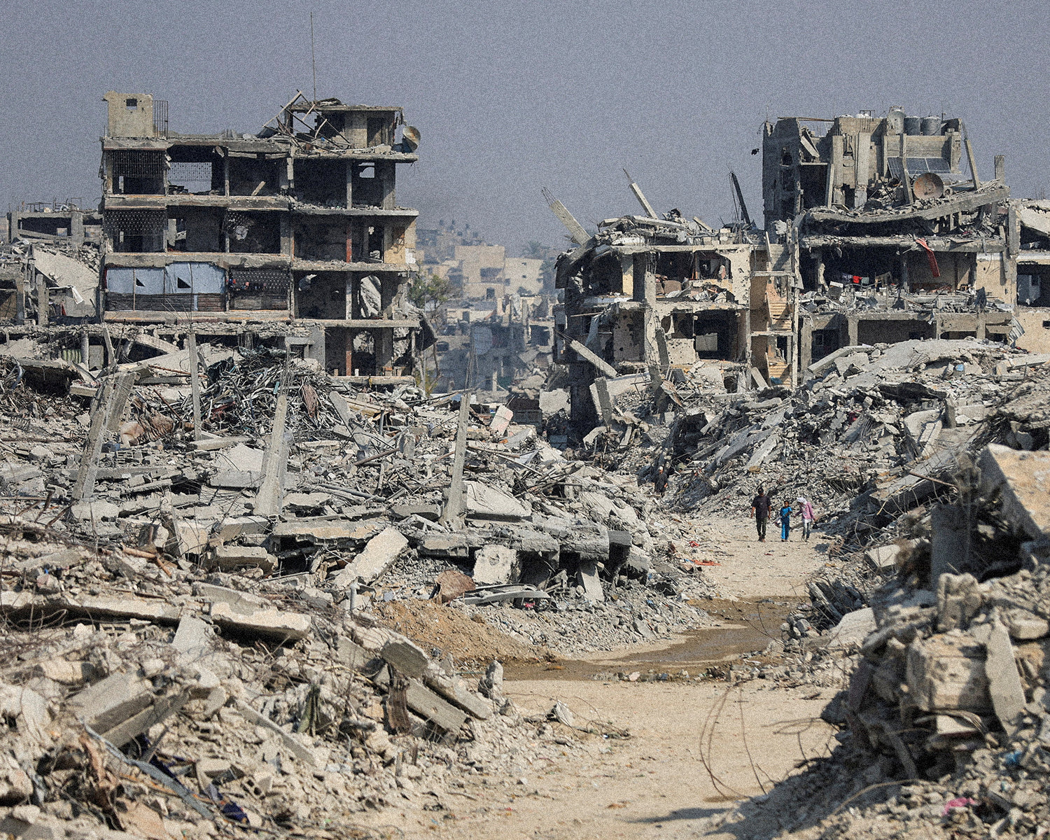 Israeli strikes kill 11 in Gaza, violating ceasefire