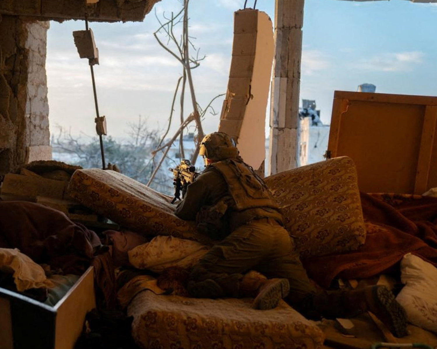 Israeli small arms fire kills 17 people near Gaza aid site