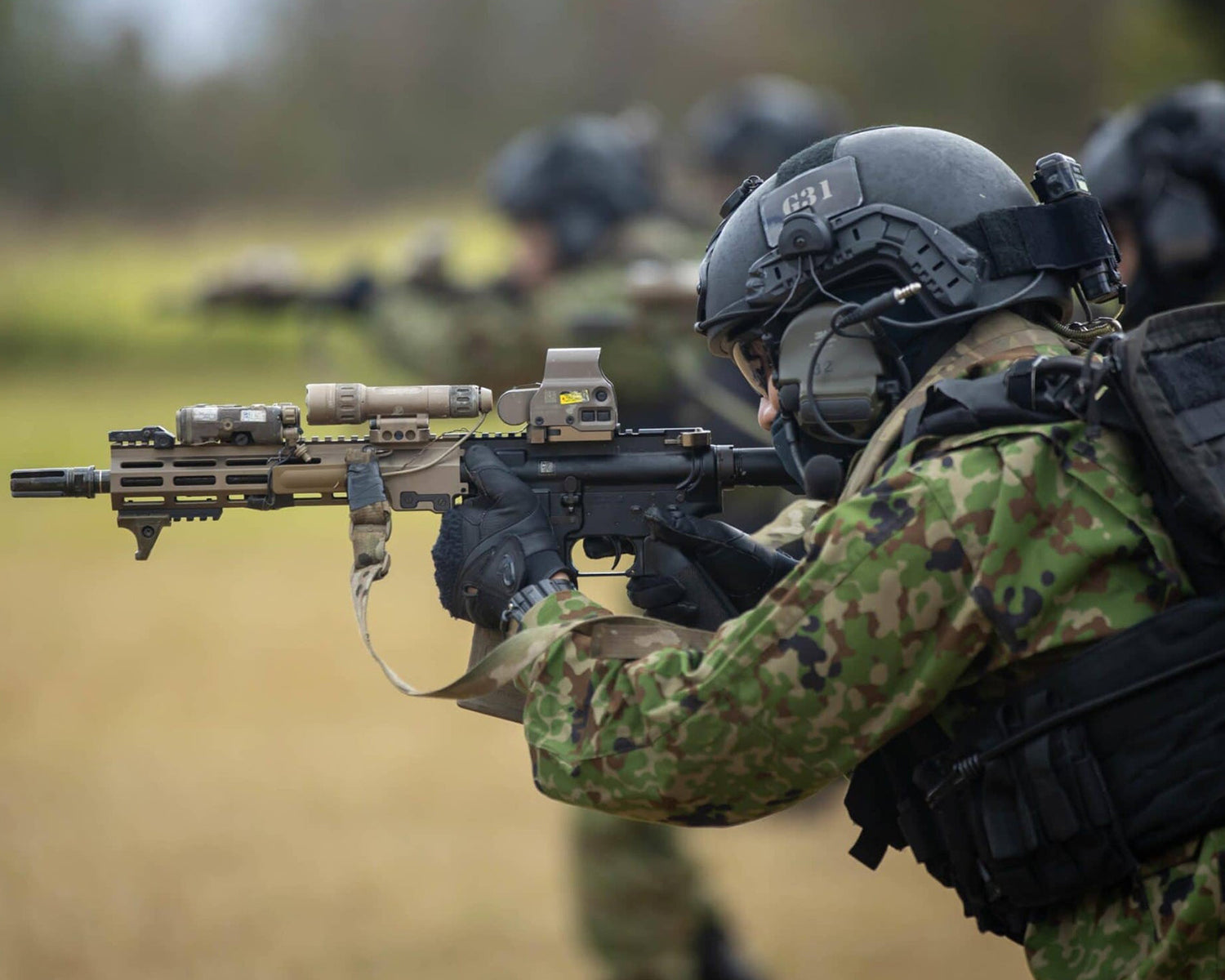 Japan eyes purchasing military equipment from US