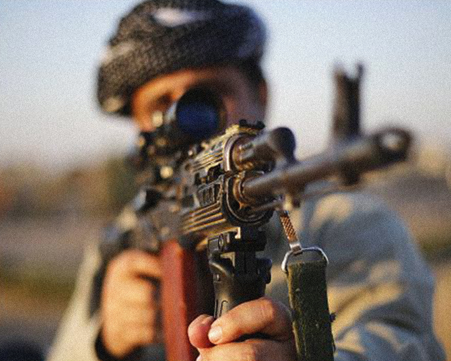 Armed Kurdish groups sought to cross into Iran from Iraq