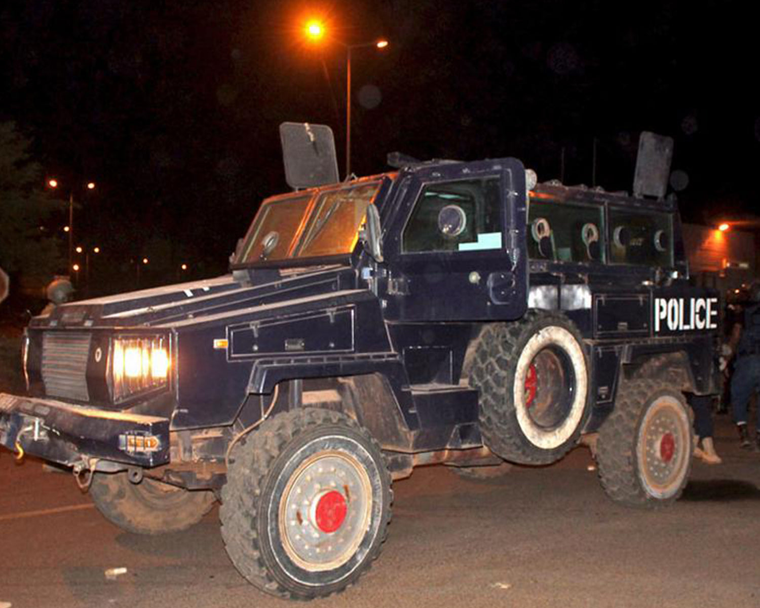 Mali's military rulers formally dissolve political parties