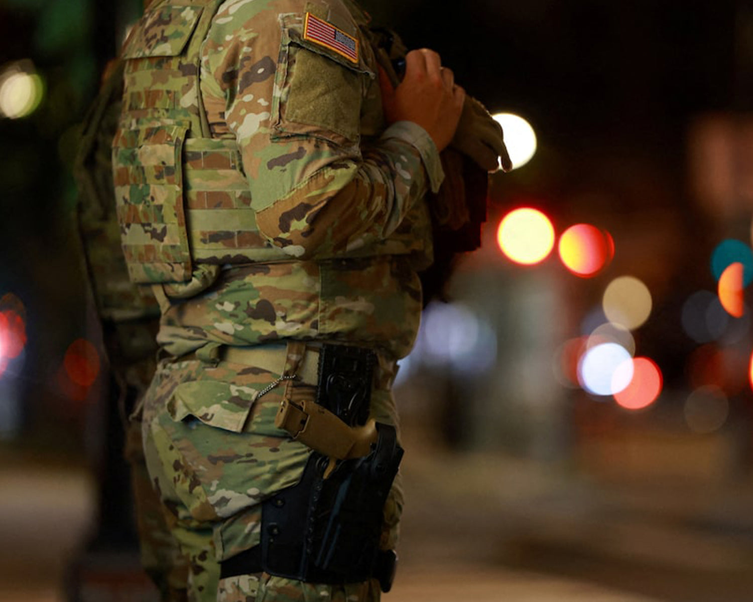 White House to send National Guard troops to Chicago