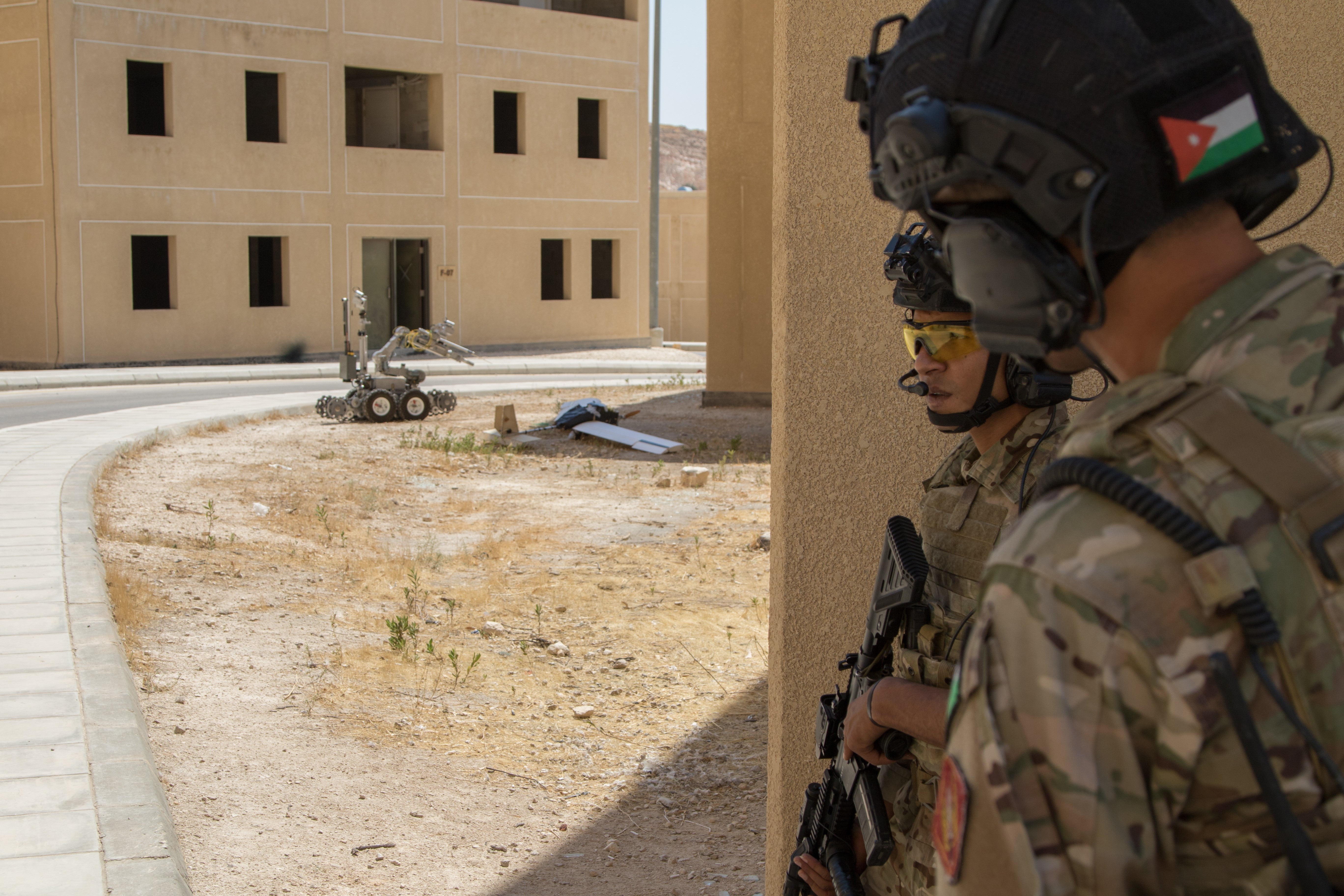 Jordan Armed Forces conduct site exploitation of a notional downed unmanned aerial vehicle