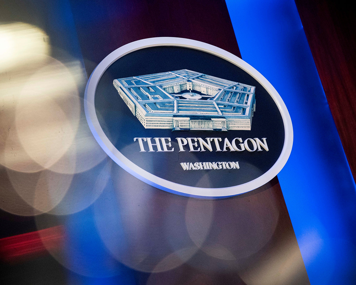 US puts new limits on reporters at Pentagon