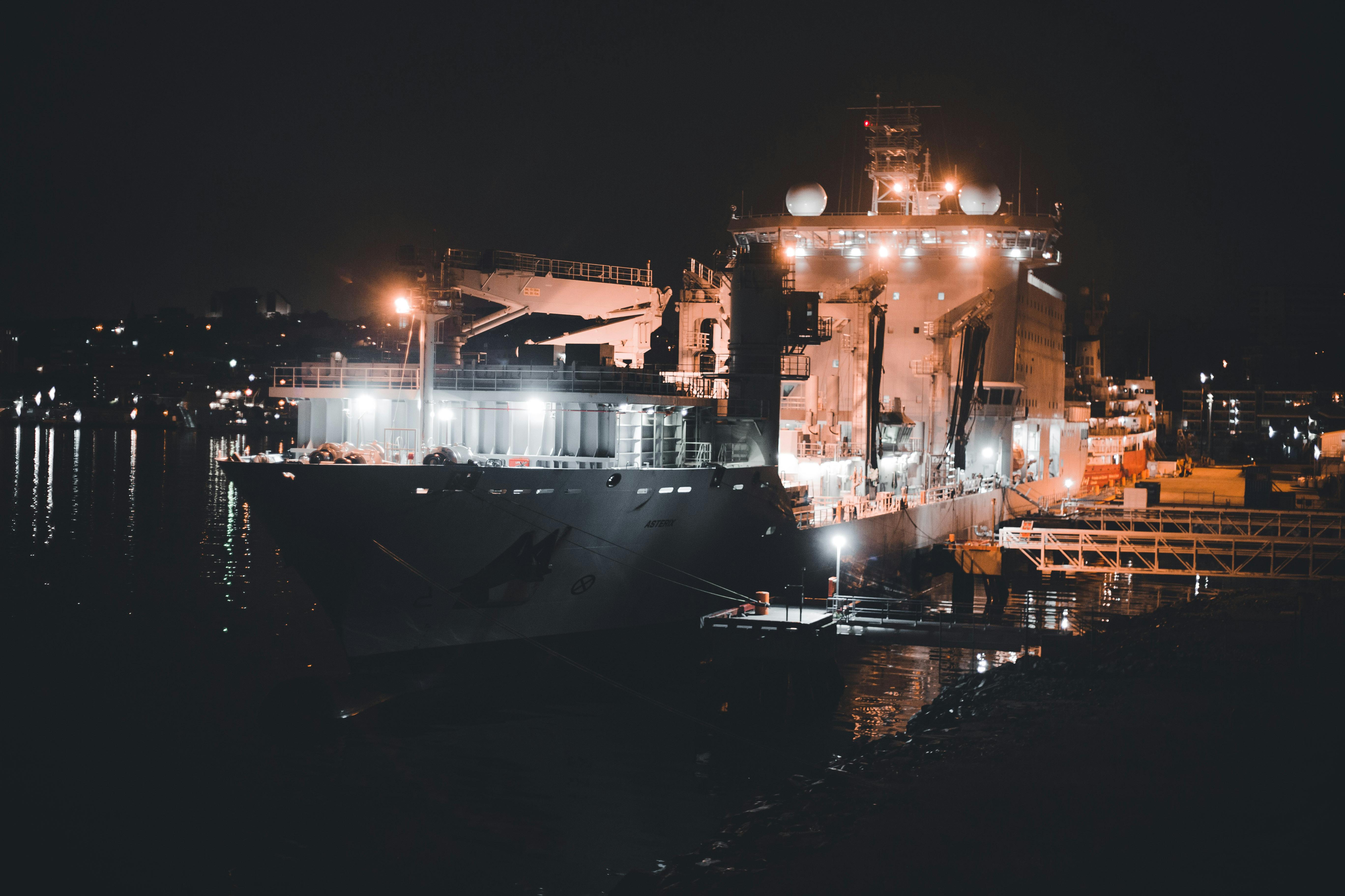 Ships with missile propellant ingredient set to sail from China to Iran, FT reports