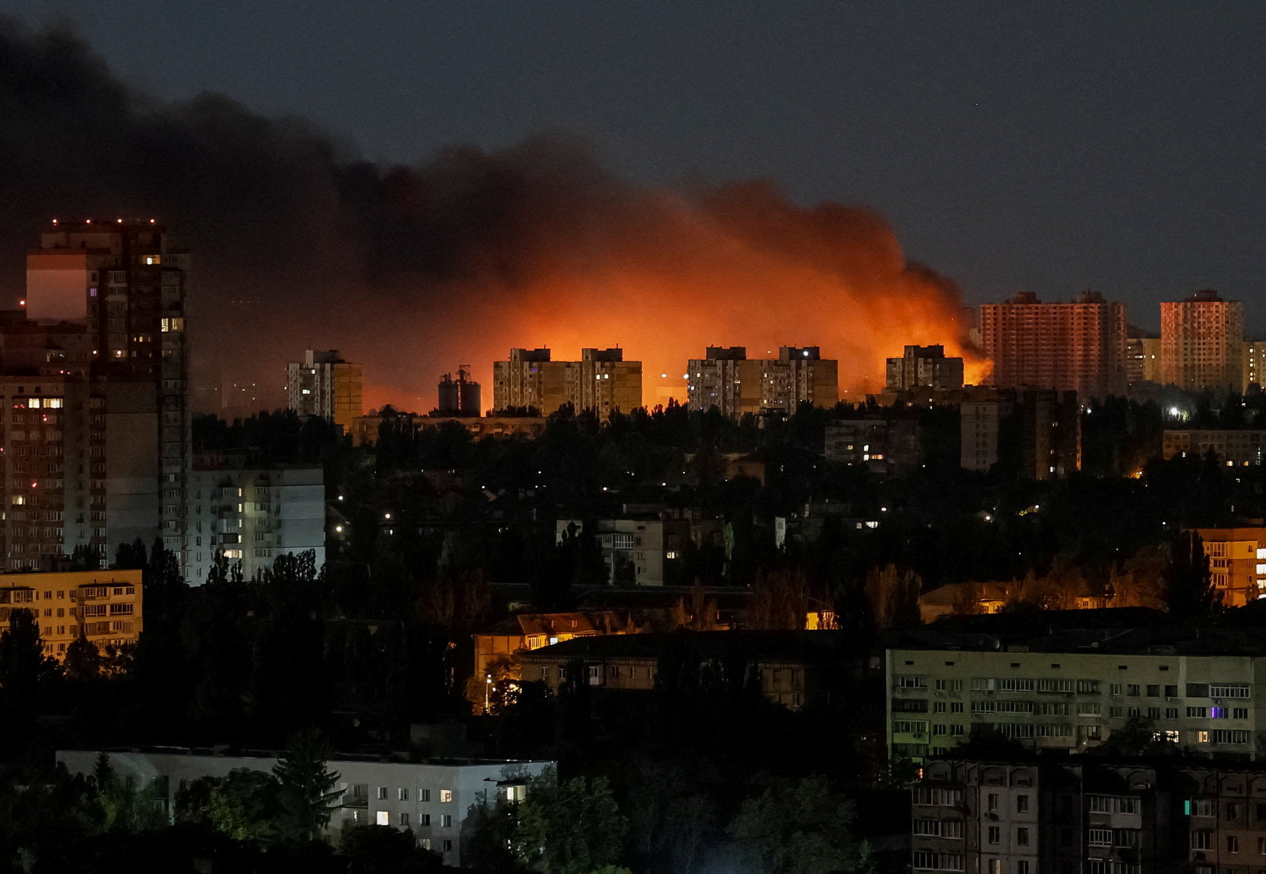 Smoke rises in the city during a Russian missile strike, amid Russia's attack on Ukraine, in Kyiv, Ukraine July 30, 2026. REUTERS/Gleb Garanich