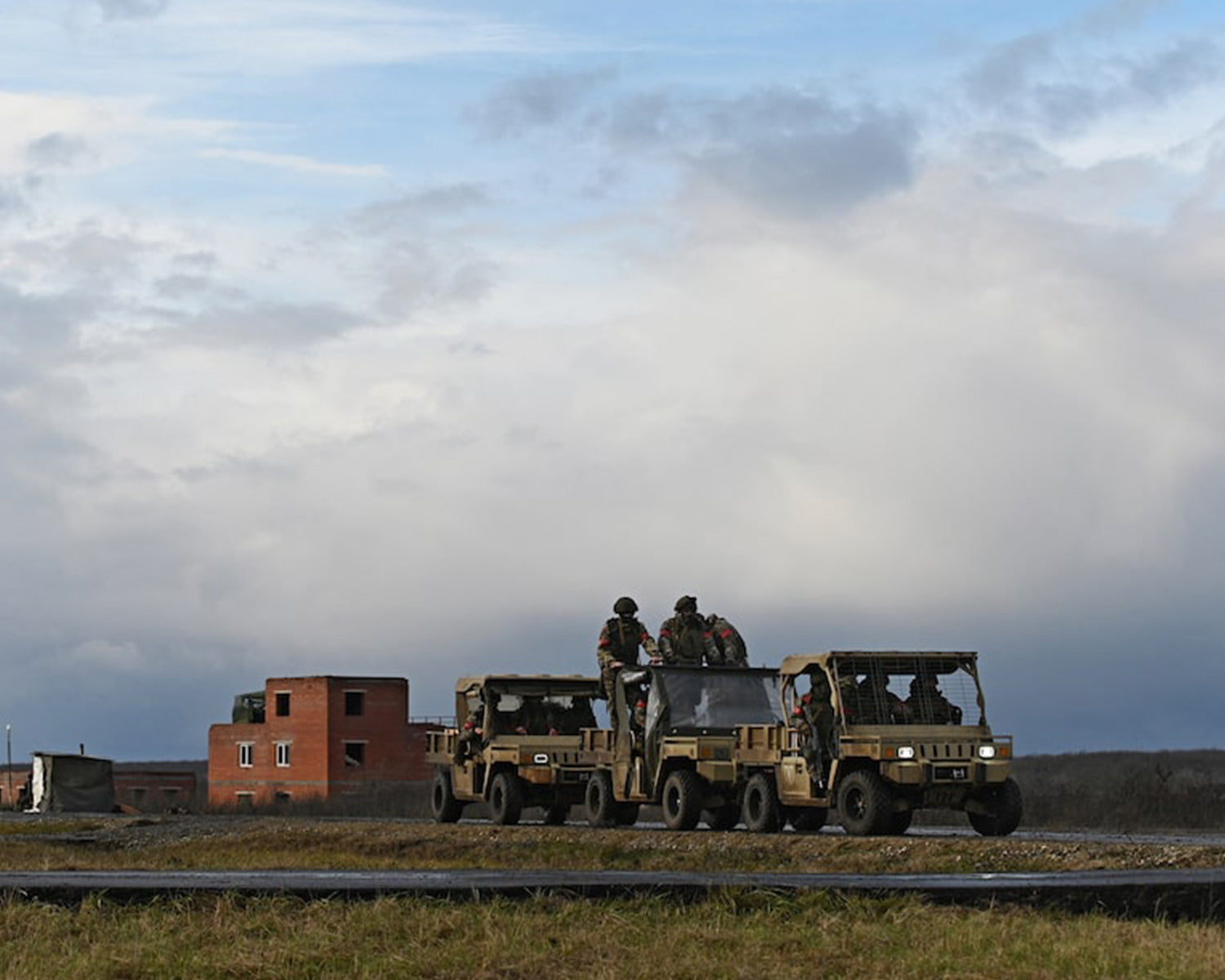 EU, Britain go ahead with new Russia sanctions without waiting for US