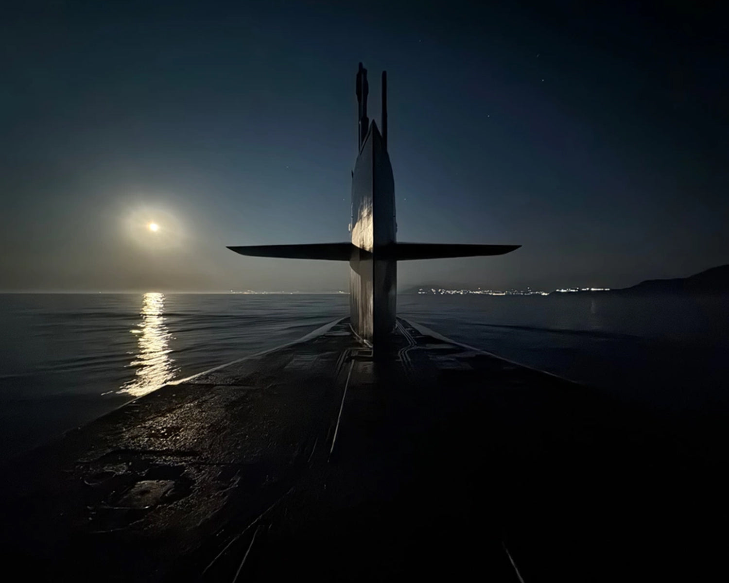 White House orders nuclear submarines moved near Russia