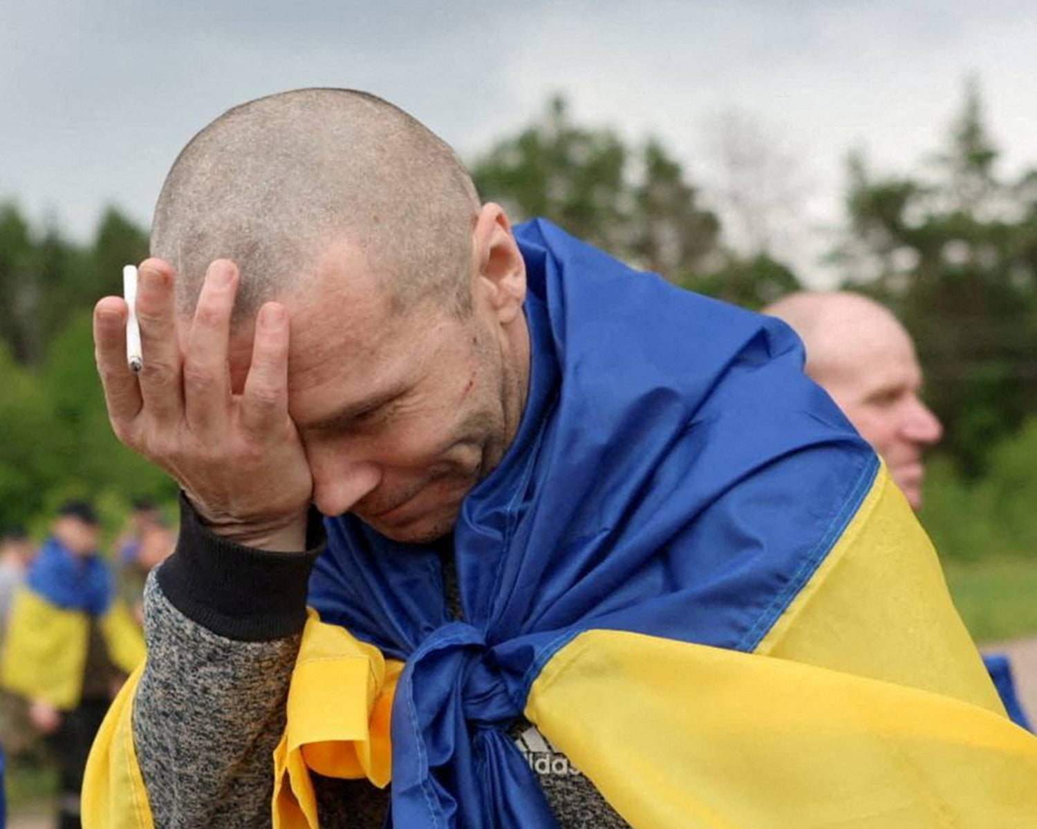 Ukraine and Russia exchange POWs in latest swap