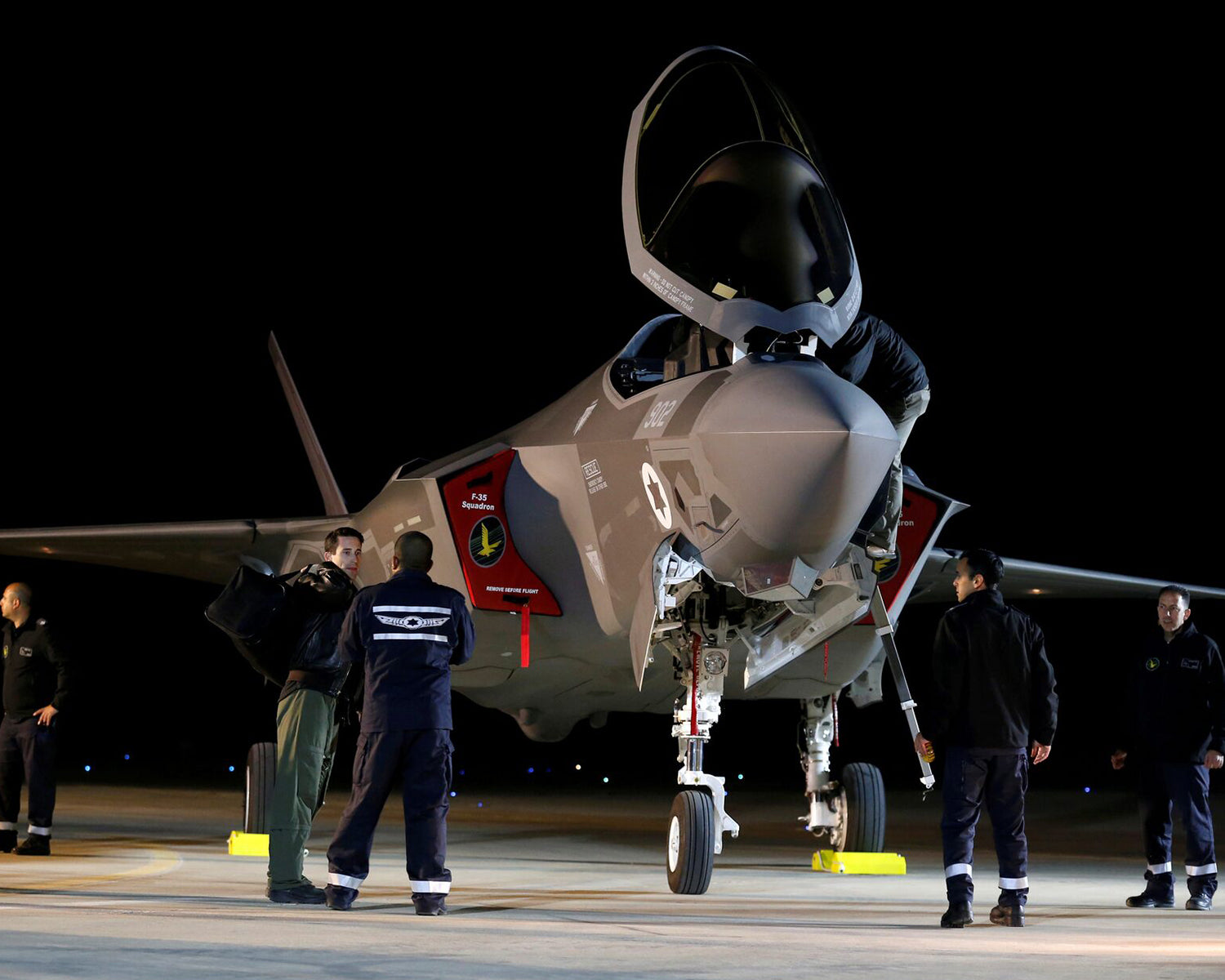 Israel strikes Syria, saying it hit group that attacked Druze