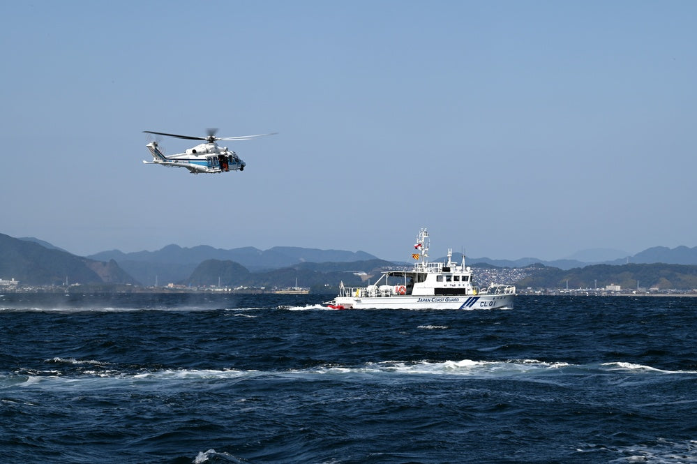 Chinese and Japanese coast guard ships in stand-off around disputed islands