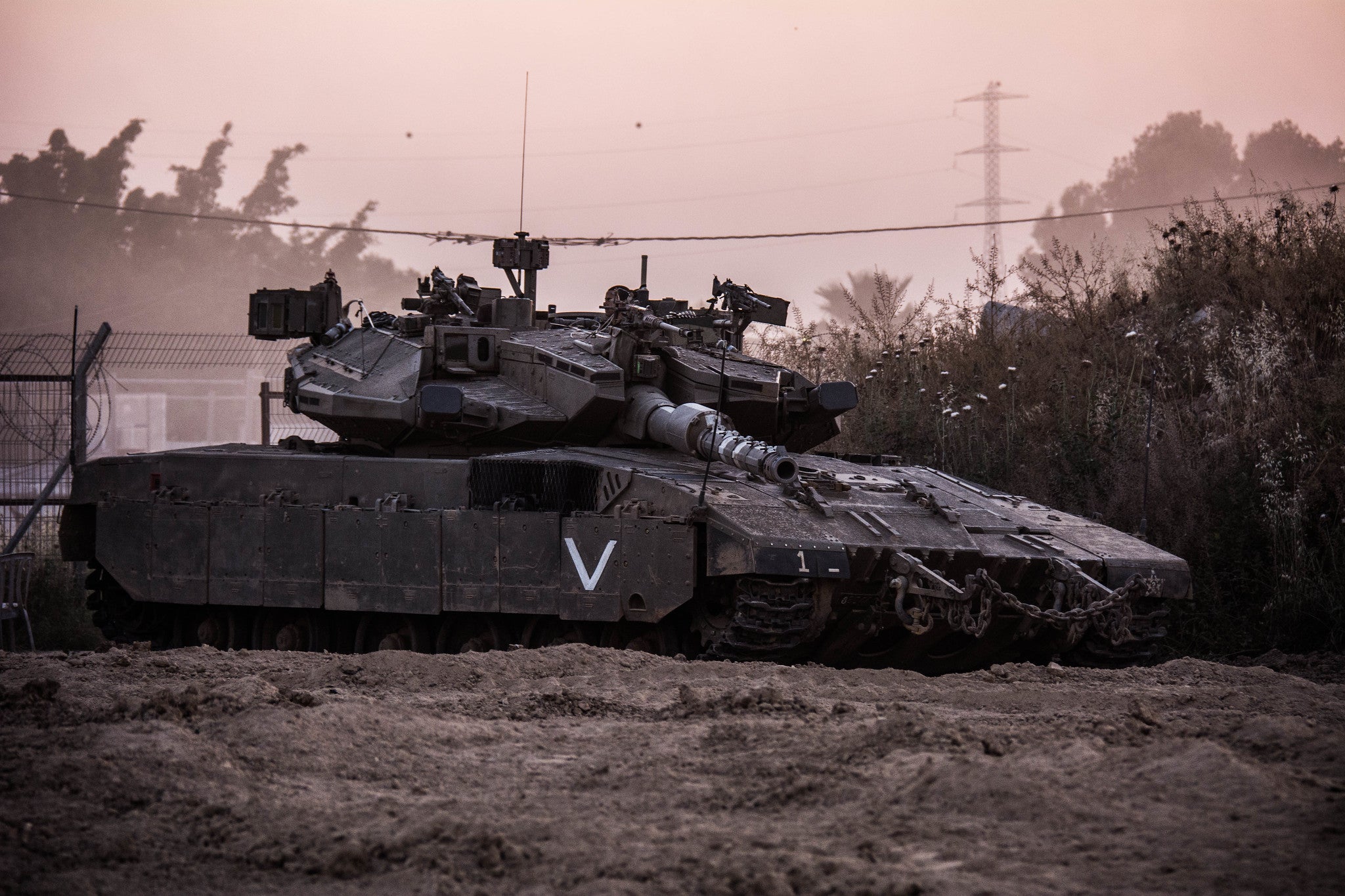 Israel kills at least 50 in Gaza, tanks deepen raid in the north