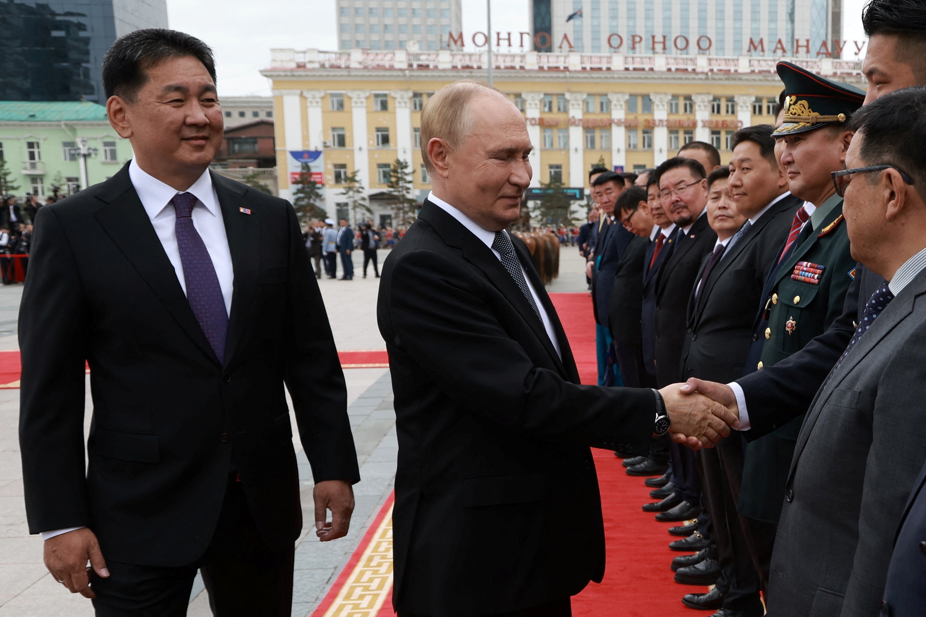 Mongolia welcomes Putin despite ICC warrant