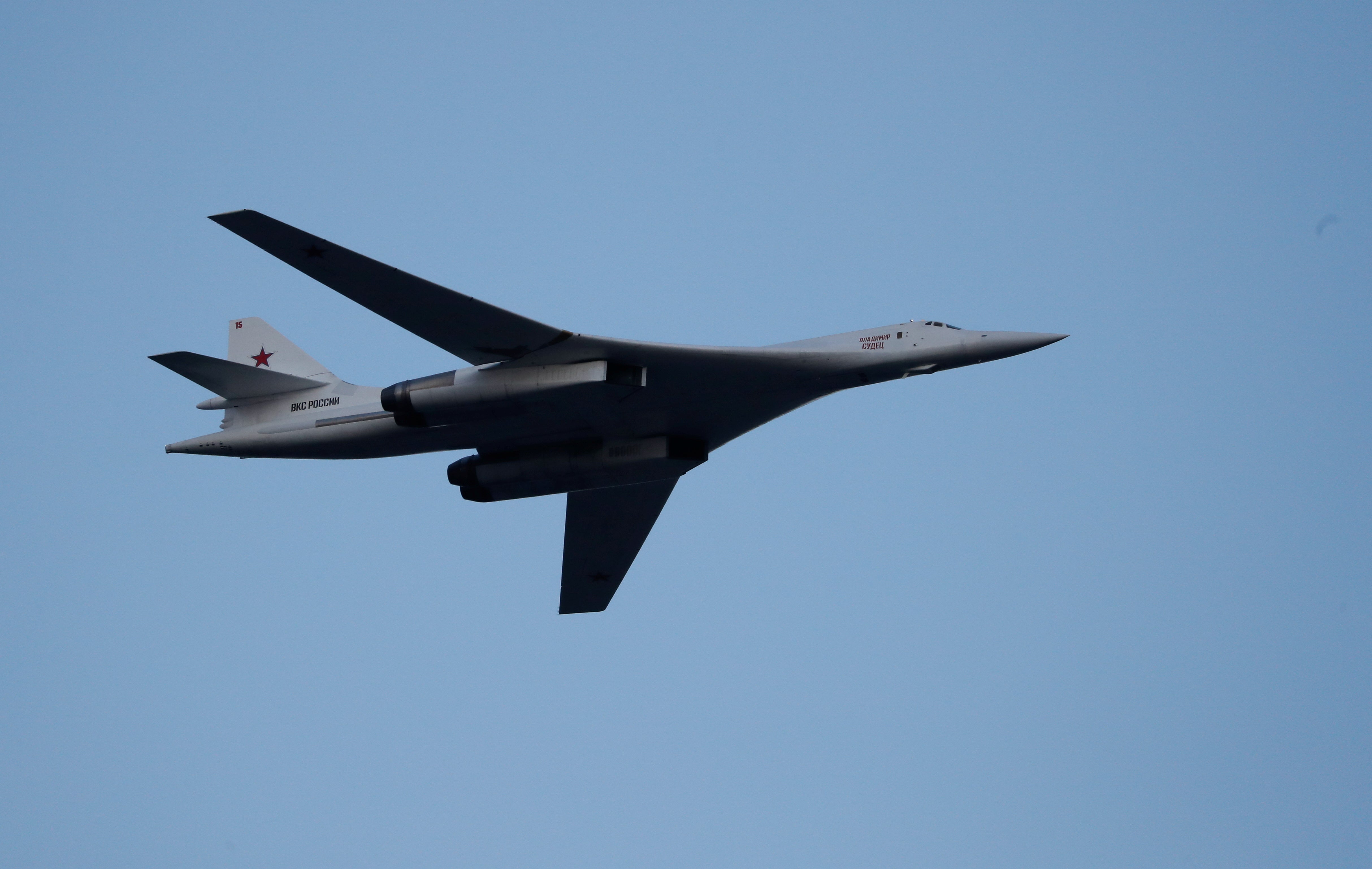 In biggest drill since Soviet era, Russian strategic bombers overfly Barents and Norwegian seas, RIA says