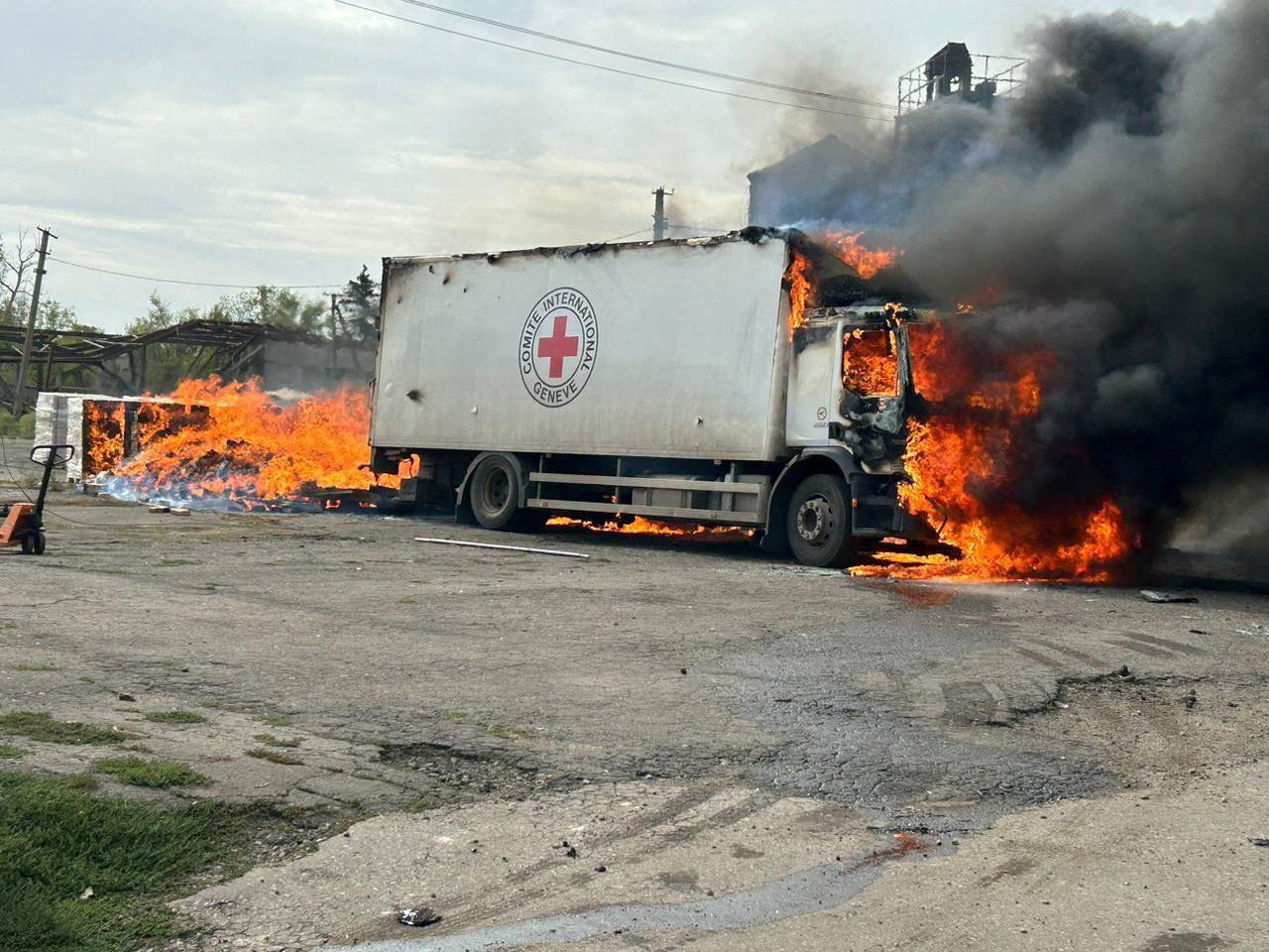 Russian shelling kills three Red Cross workers in eastern Ukraine