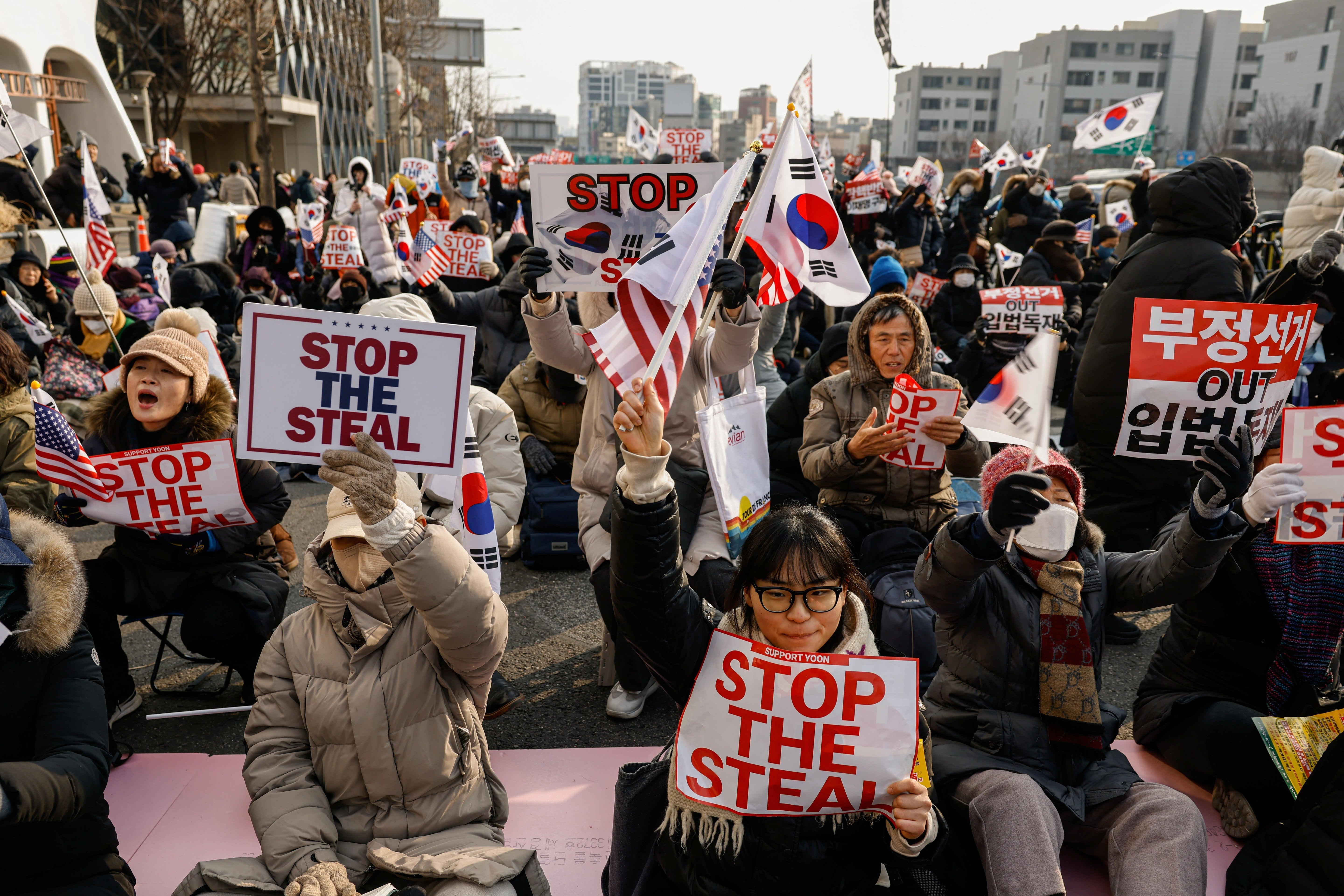 South Korea's Yoon faces new arrest attempt in fortified compound