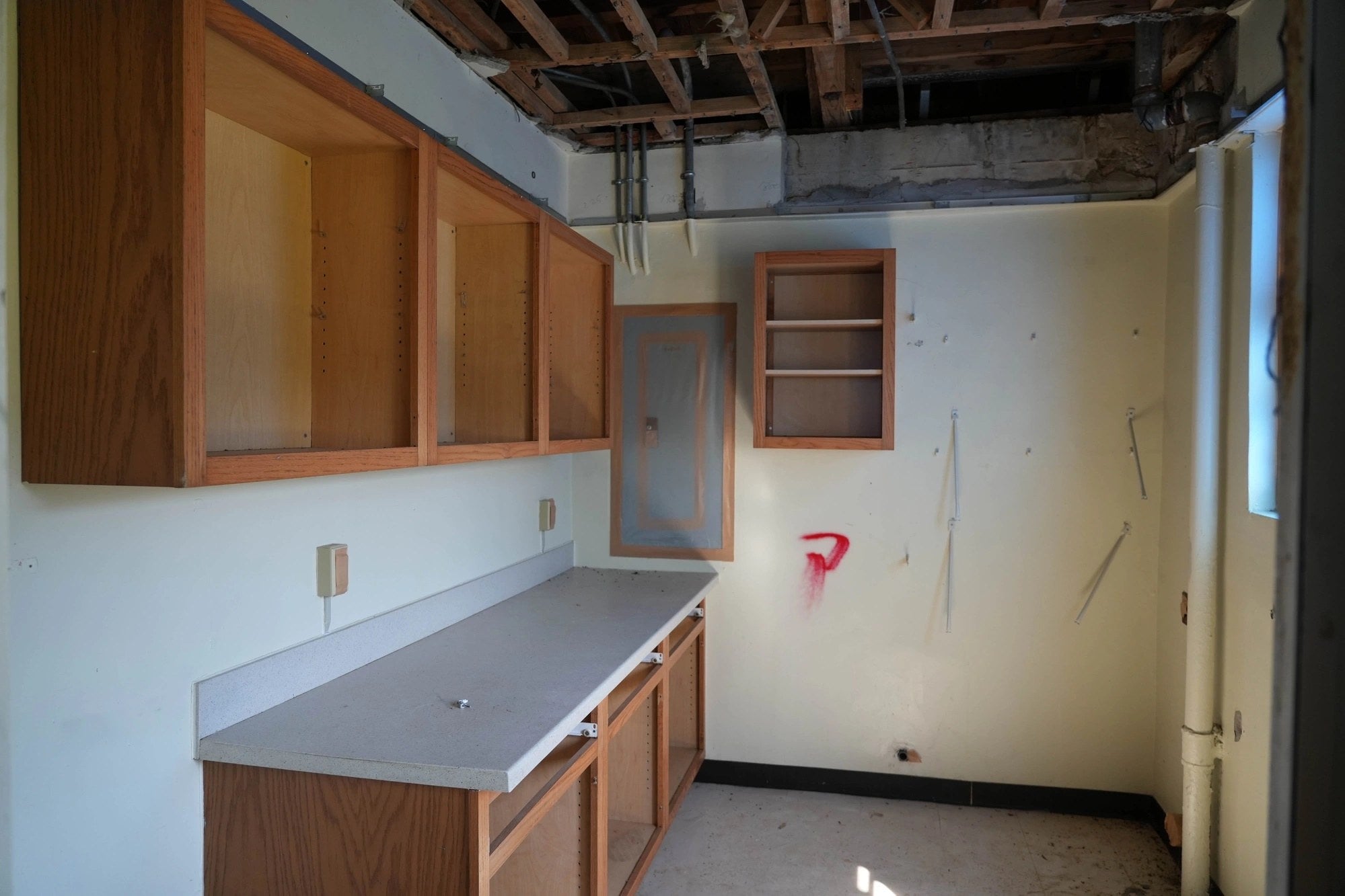 Stearley Heights military family housing at Kadena Air Base, Okinawa, Japan, during renovation. (U.S. Army Corps of Engineers photo by Patrick Ciccarone)