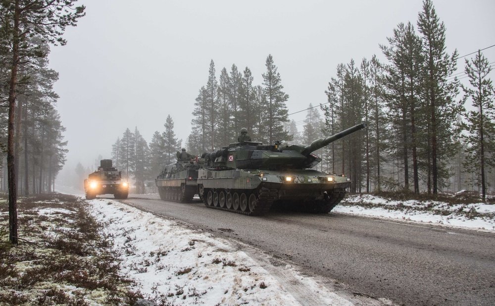 Sweden open to sending Leopards to Ukraine, defense minister tells TT news