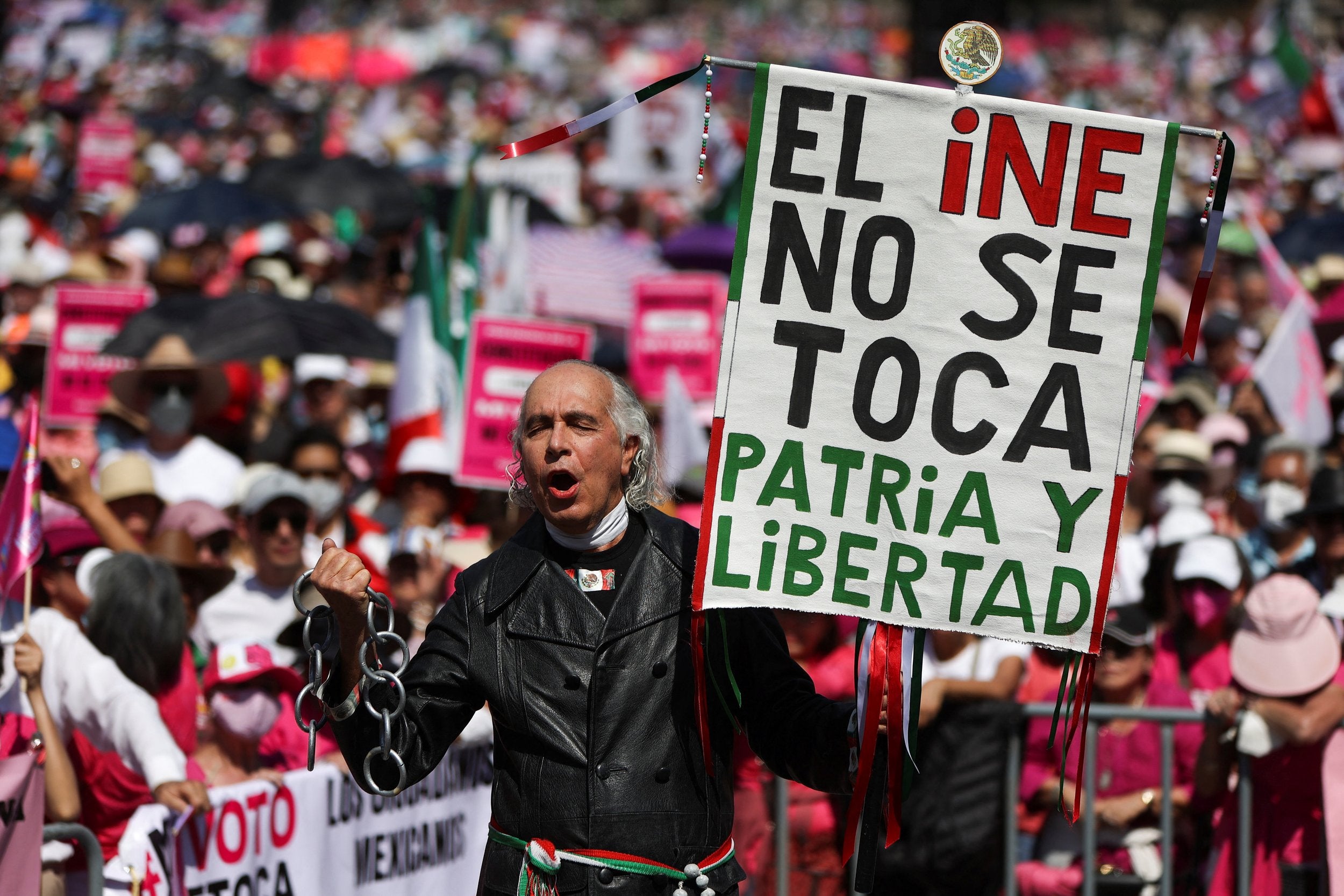 Thousands of Mexicans protest electoral overhaul, see democracy at risk