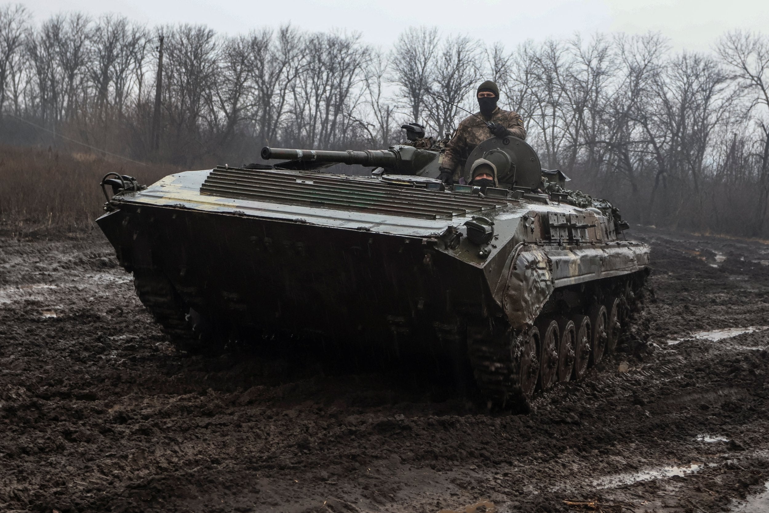Russian forces on Tuesday pressed forward their weeks-long drive
