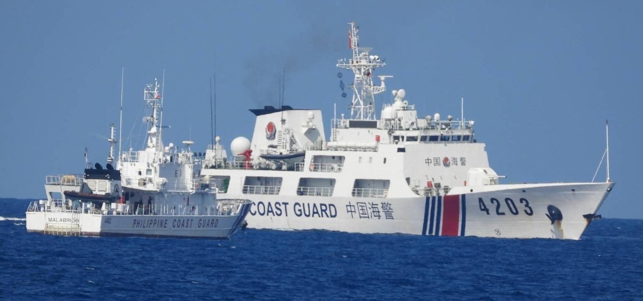 A Chinese Coast Guard ship allegedly obstructs the Philippine Coast Guard vessel