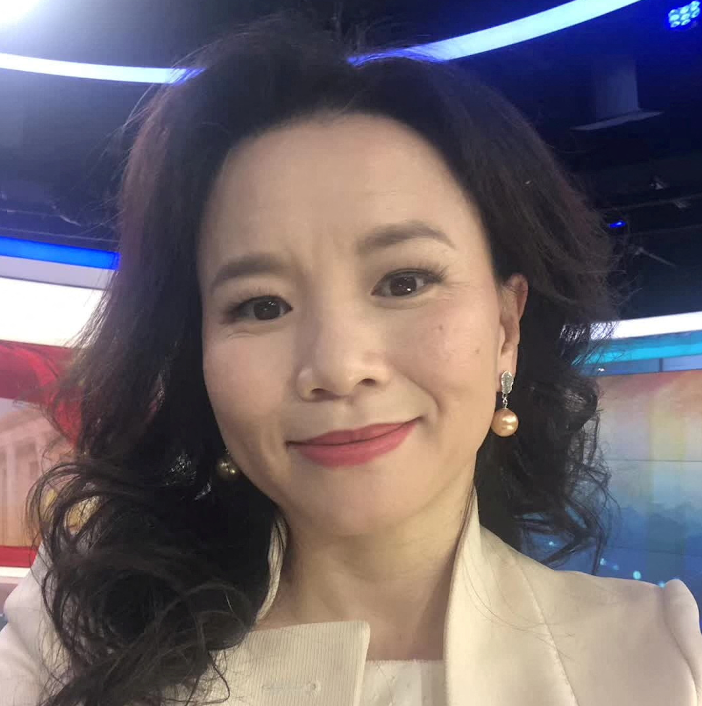 Australian journalist held in China writes “love letter” home