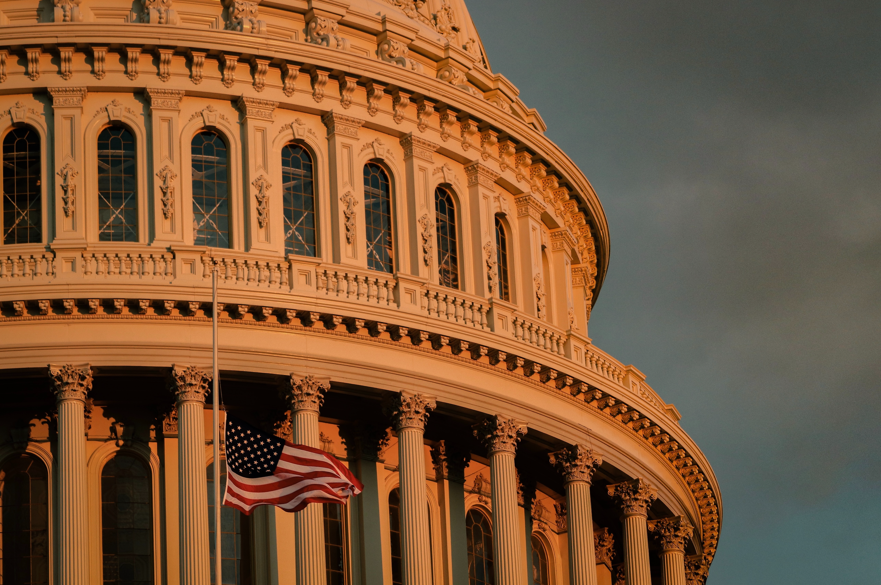 House Republicans eye spending deal as shutdown looms