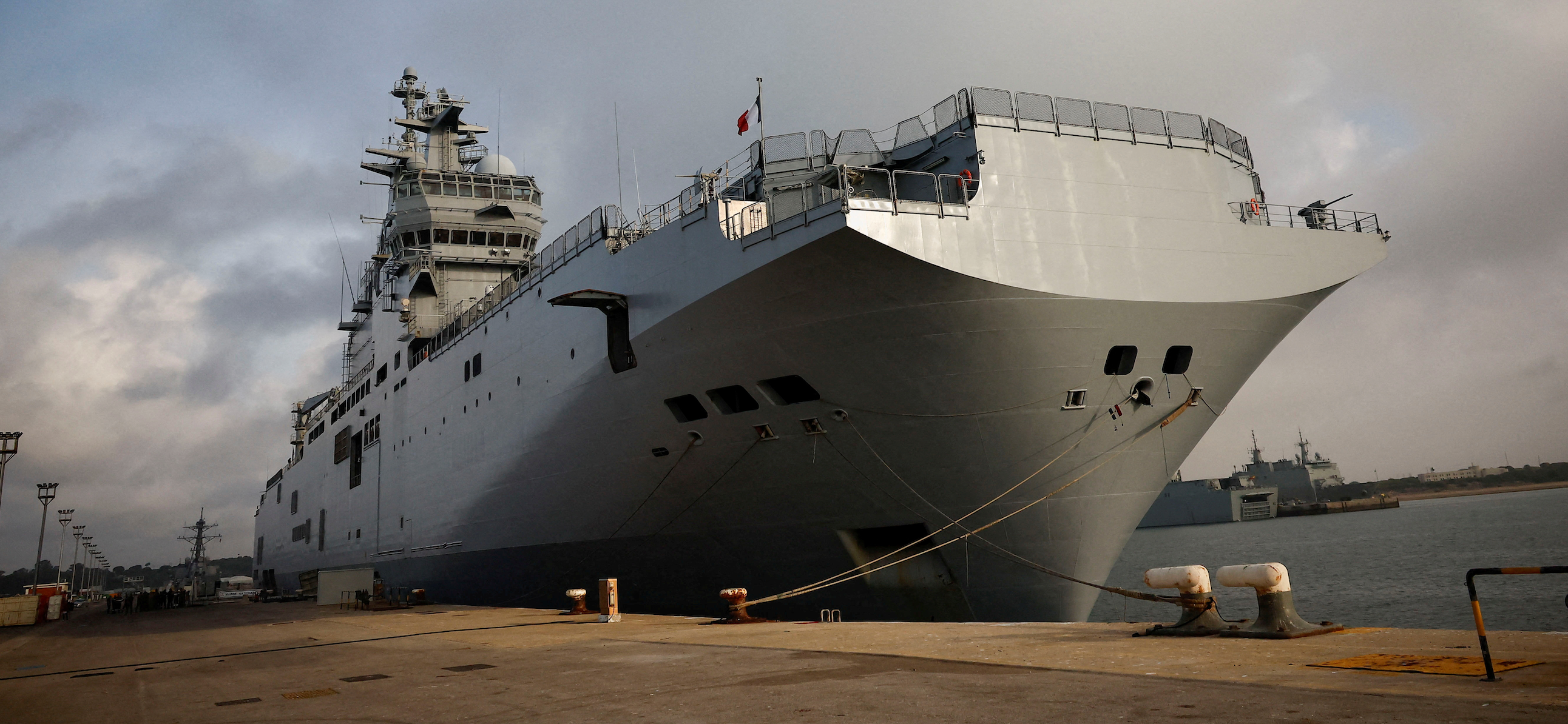 France sends helicopter carrier to support Gaza's hospitals