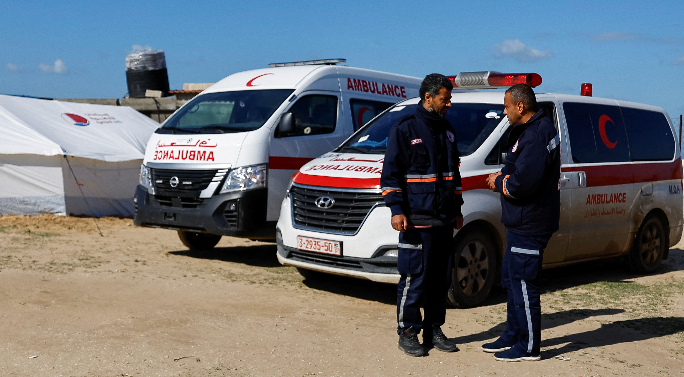 Gaza ambulances become mobile clinics as fighting blocks way to hospitals