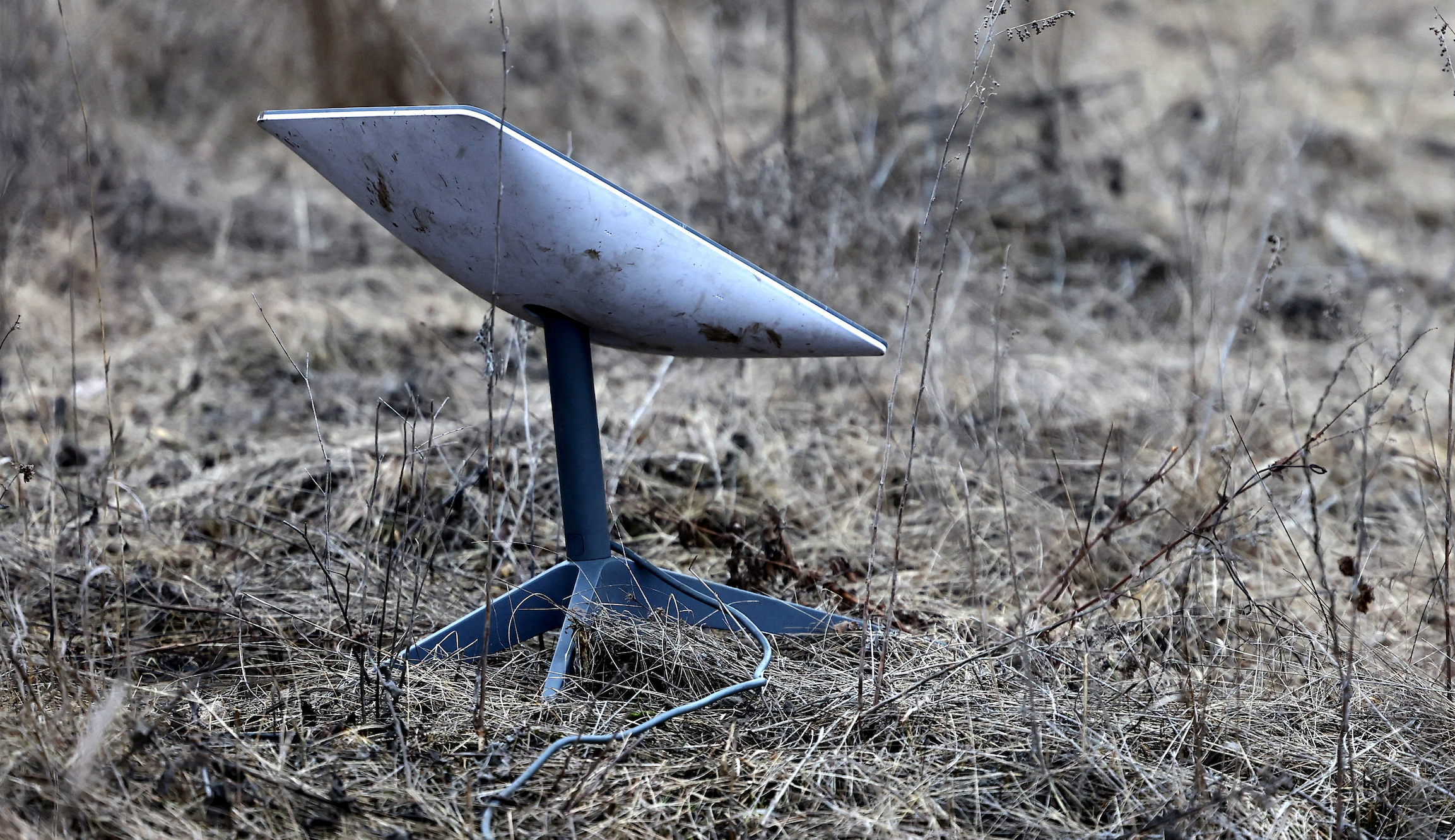 Russia using thousands of SpaceX Starlink terminals in Ukraine, WSJ reports